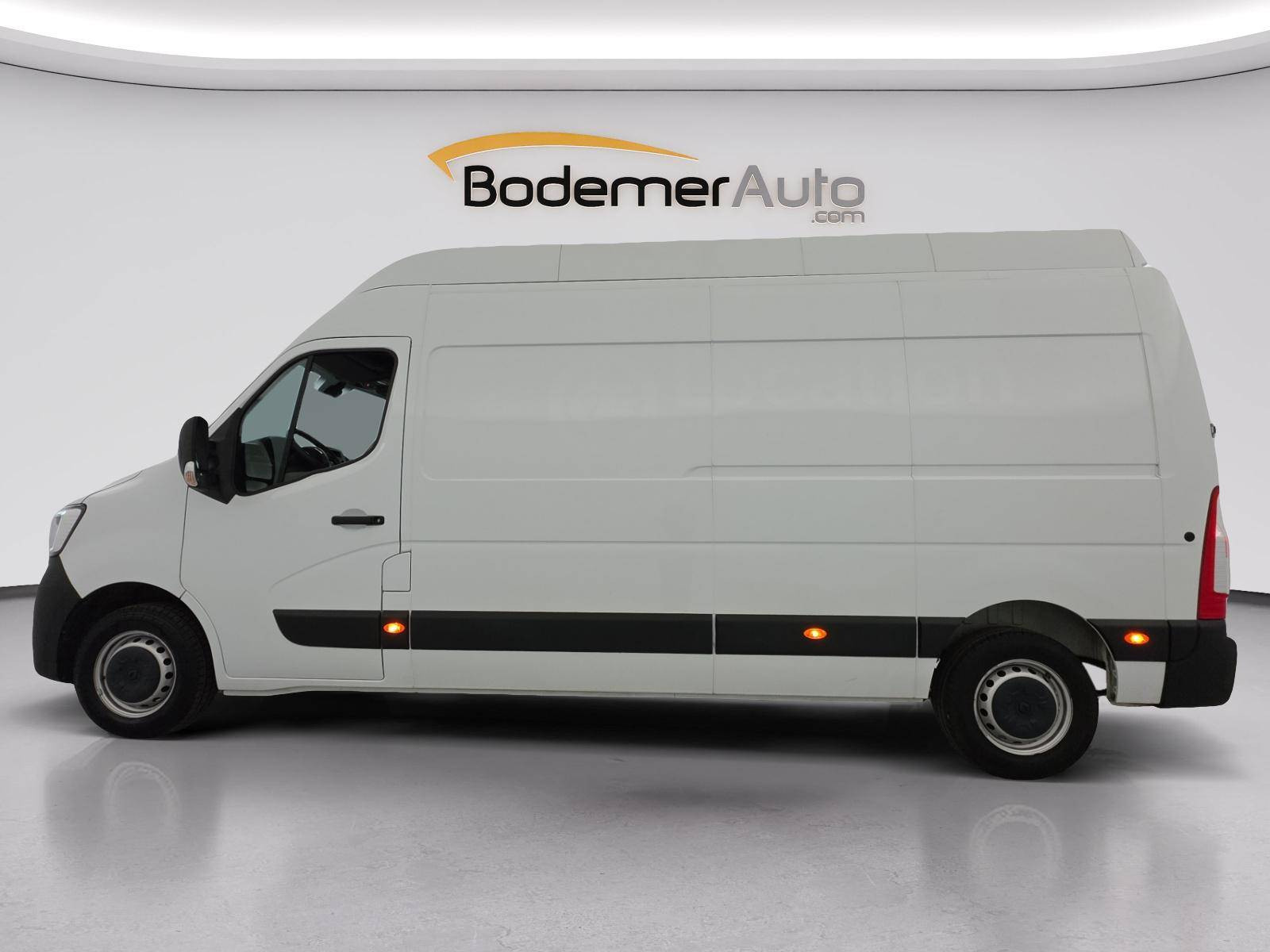Vente en ligne Renault Master Fourgon MASTER FGN TRAC F3500 L3H3 BLUE DCI 135 au prix de 22 790 €