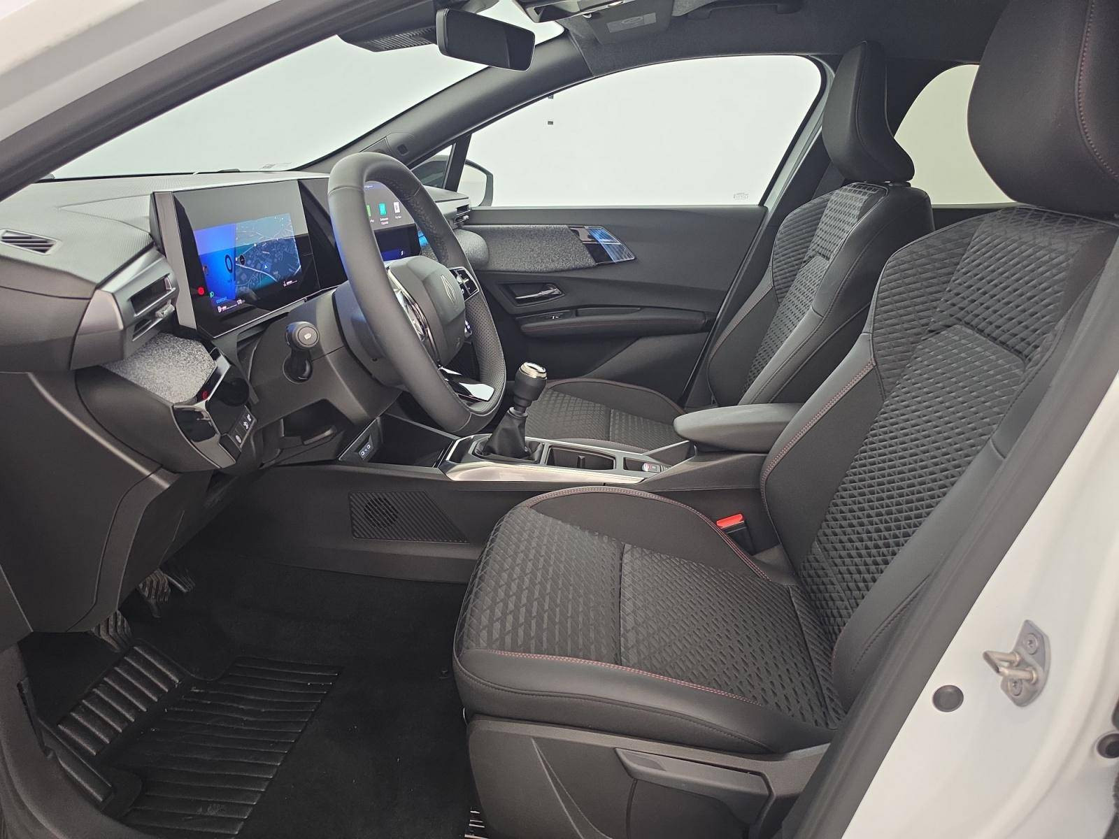 Vente en ligne Renault Clio 6 Clio TCe 115 ch au prix de 21 990 €