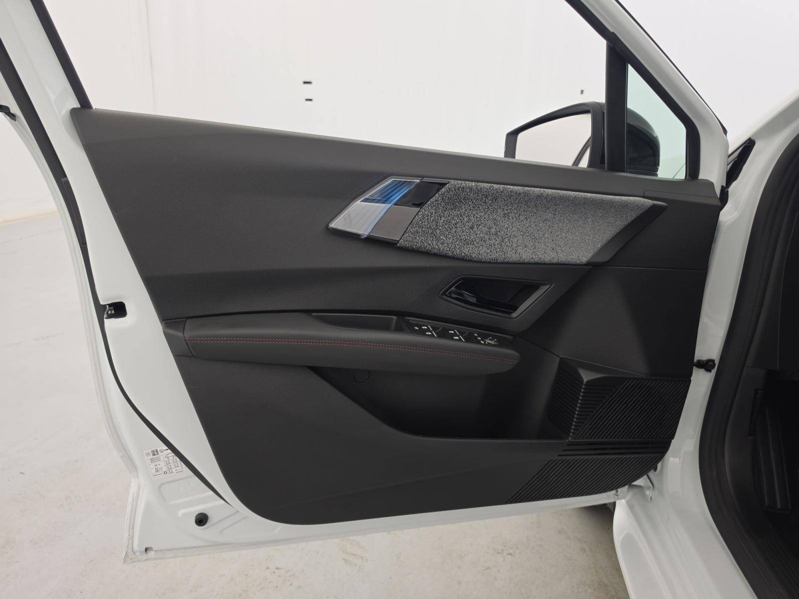 Vente en ligne Renault Clio 6 Clio TCe 115 ch au prix de 21 990 €