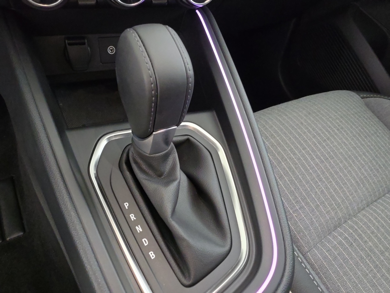 Vente en ligne Renault Clio 5 Clio E-Tech full hybrid 145 ch GSR2 au prix de 19 490 €