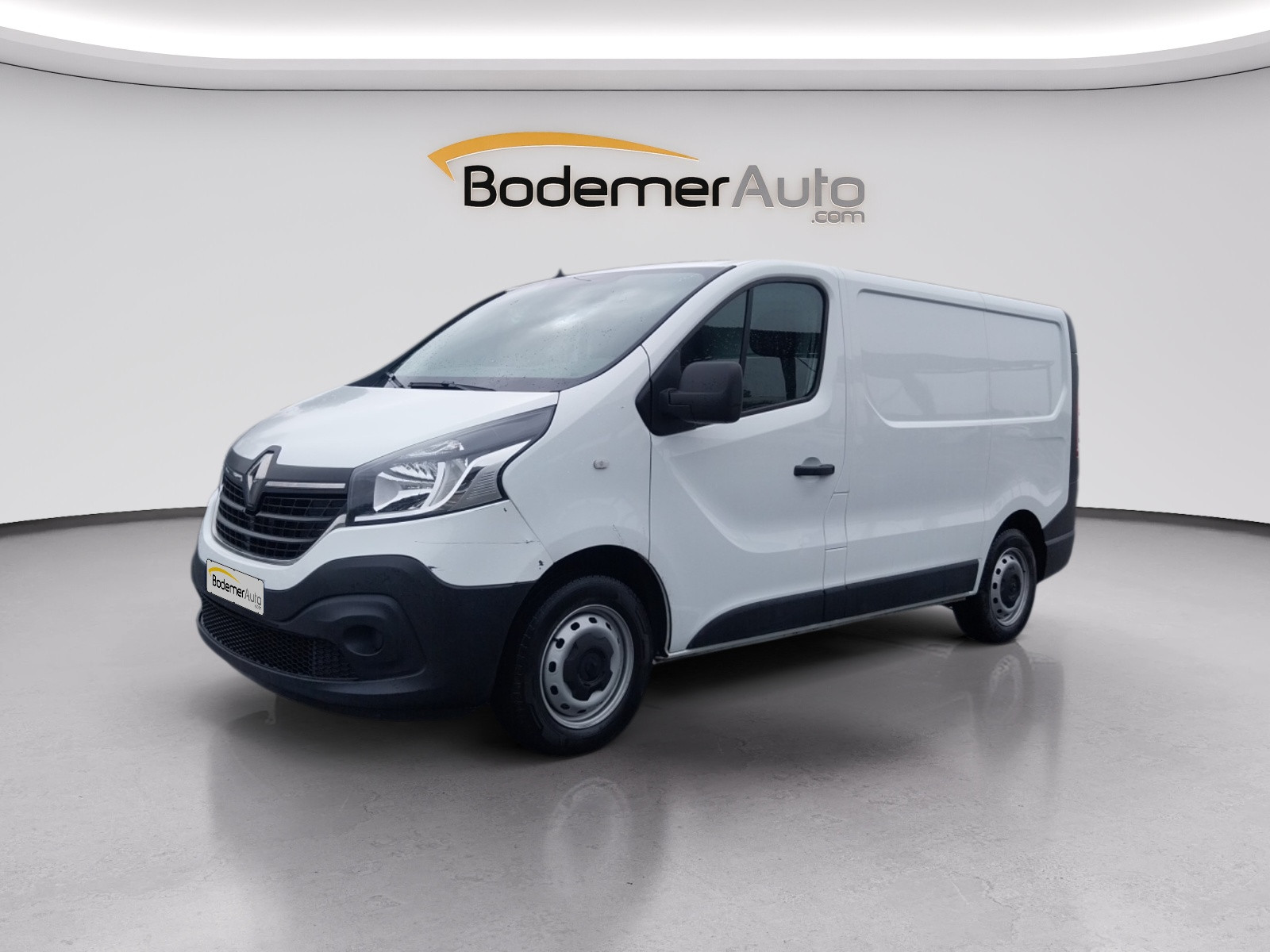 Renault Trafic 3 Fourgon TRAFIC FGN L1H1 1000 KG DCI 120 occasion de 2021 en vente à Paimpol