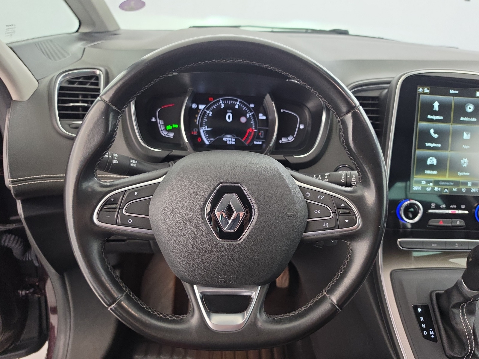 Vente en ligne Renault Grand Scenic 4 Grand Scenic TCe 140 FAP EDC - 21 au prix de 20 490 €