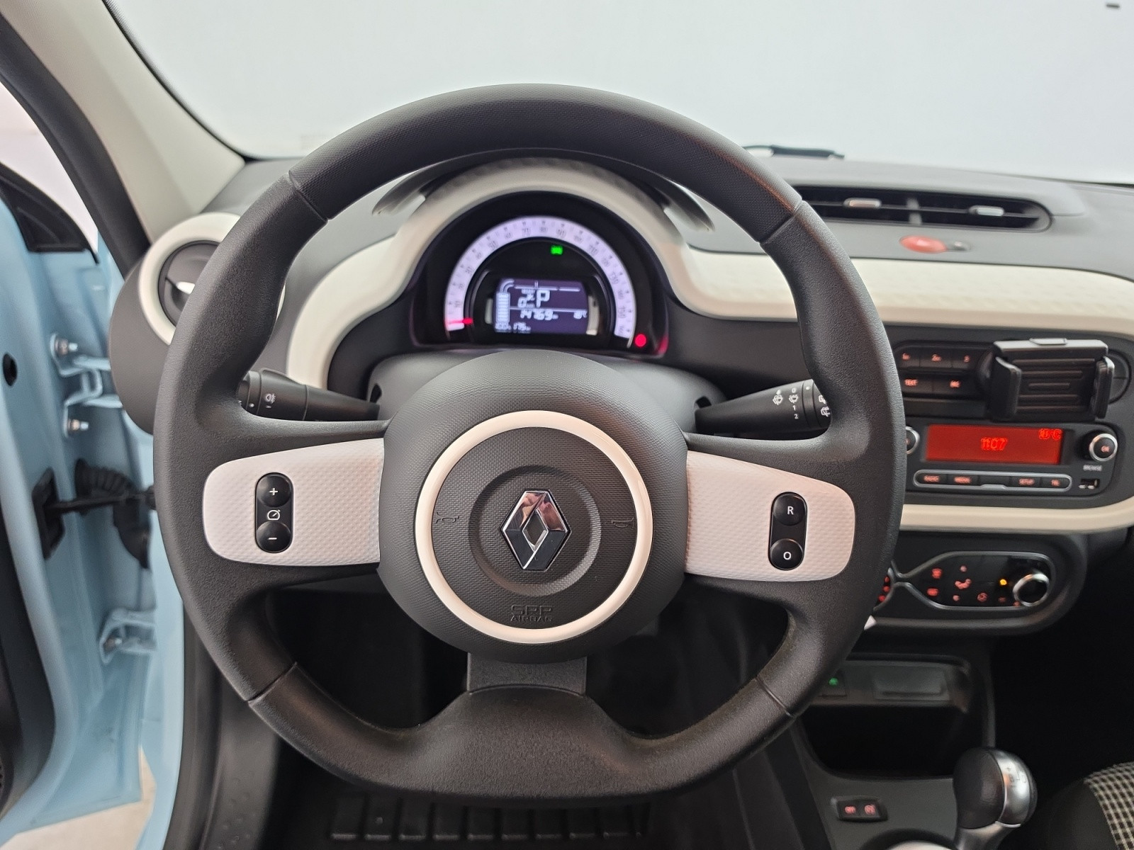 Vente en ligne Renault Twingo Electrique Twingo III E-Tech au prix de 13 990 €