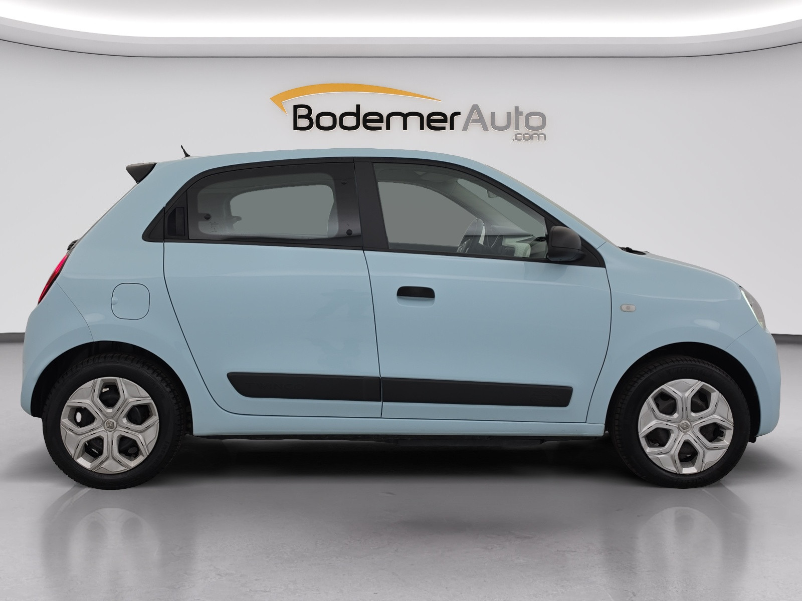 Vente en ligne Renault Twingo Electrique Twingo III E-Tech au prix de 13 990 €
