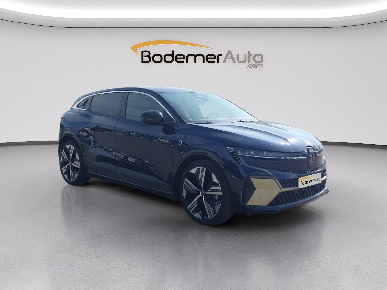 Vente en ligne Renault Megane E-Tech  EV60 220 ch super charge au prix de 25 590 €