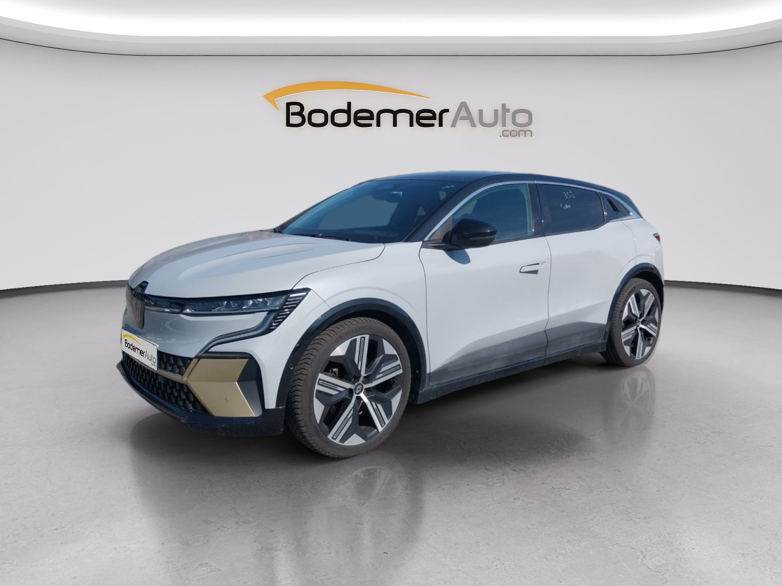 Renault Megane E-Tech  EV60 220 ch super charge occasion de 2023 en vente à Cherbourg