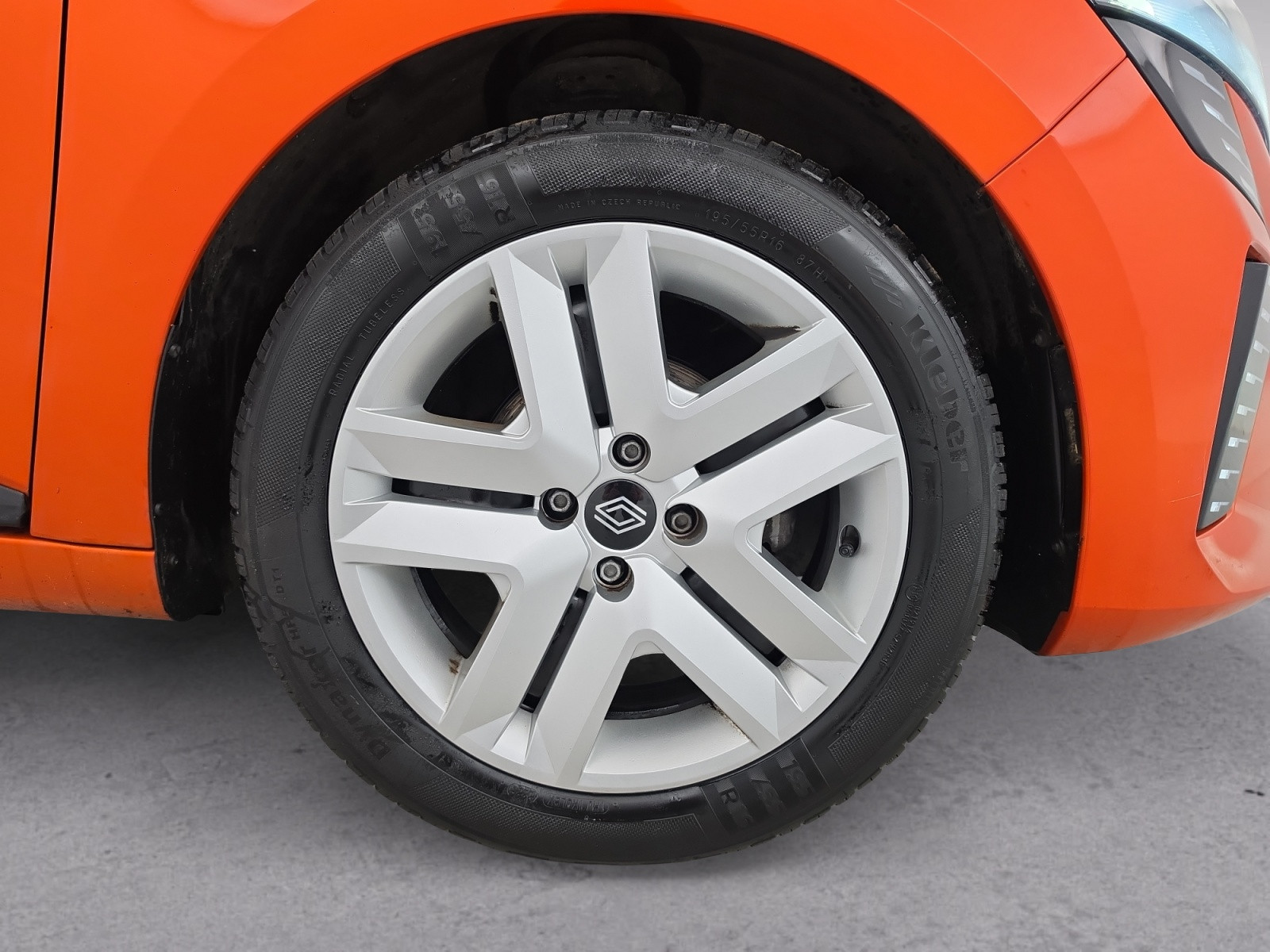 Vente en ligne Renault Clio 5 Clio Eco-G 100 ch GSR2 au prix de 14 990 €