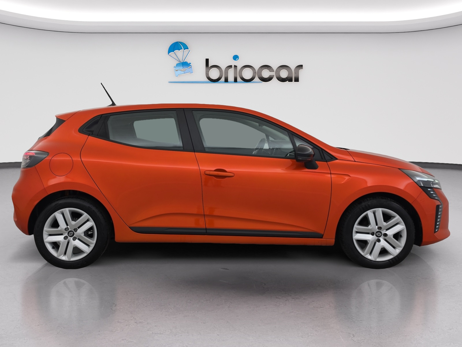 Vente en ligne Renault Clio 5 Clio Eco-G 100 ch GSR2 au prix de 14 990 €