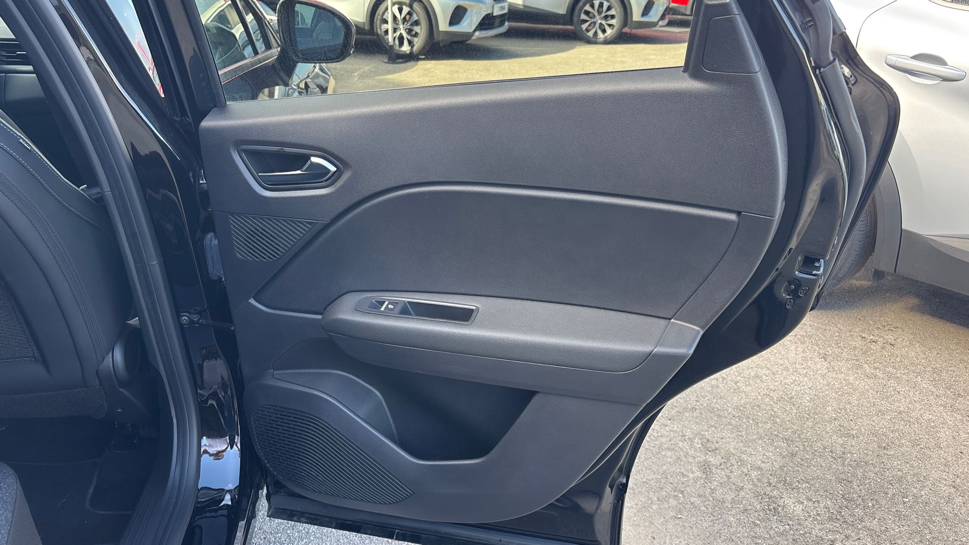 Vente en ligne Renault Captur  E-Tech full hybrid 160 ch au prix de 25 990 €