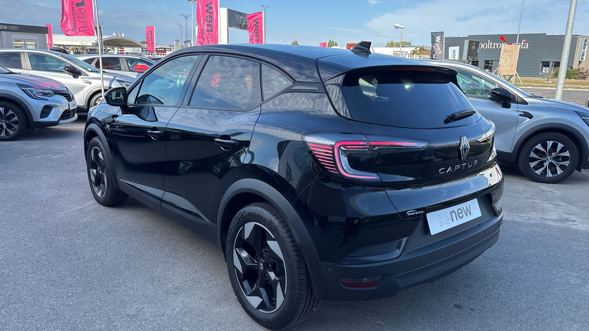 Vente en ligne Renault Captur  E-Tech full hybrid 160 ch au prix de 25 990 €