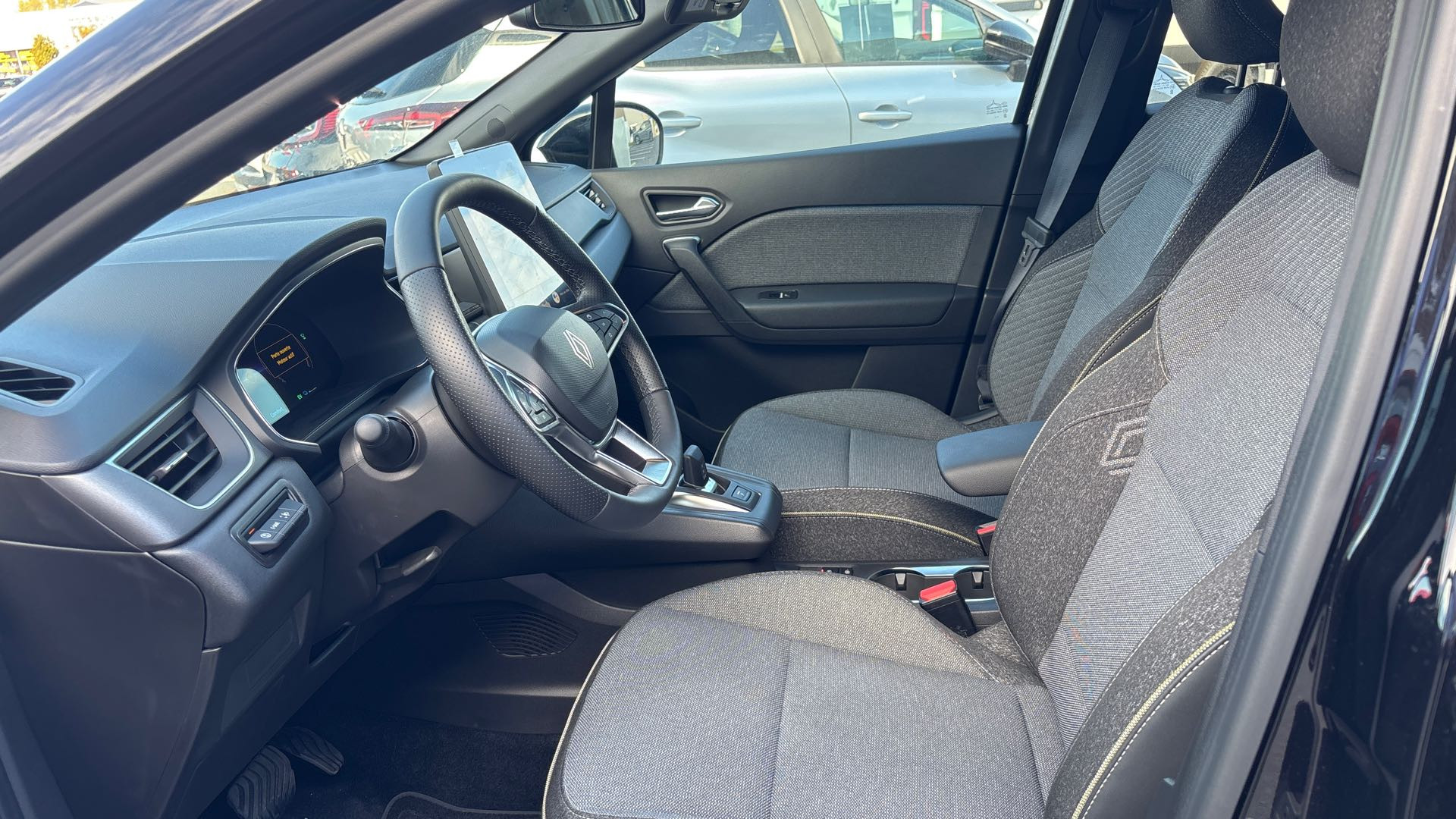 Vente en ligne Renault Captur  E-Tech full hybrid 160 ch au prix de 25 990 €