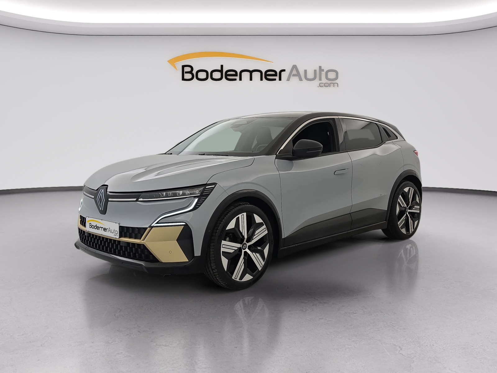 Renault Megane E-Tech  EV60 220 ch super charge occasion de 2023 en vente à Cherbourg