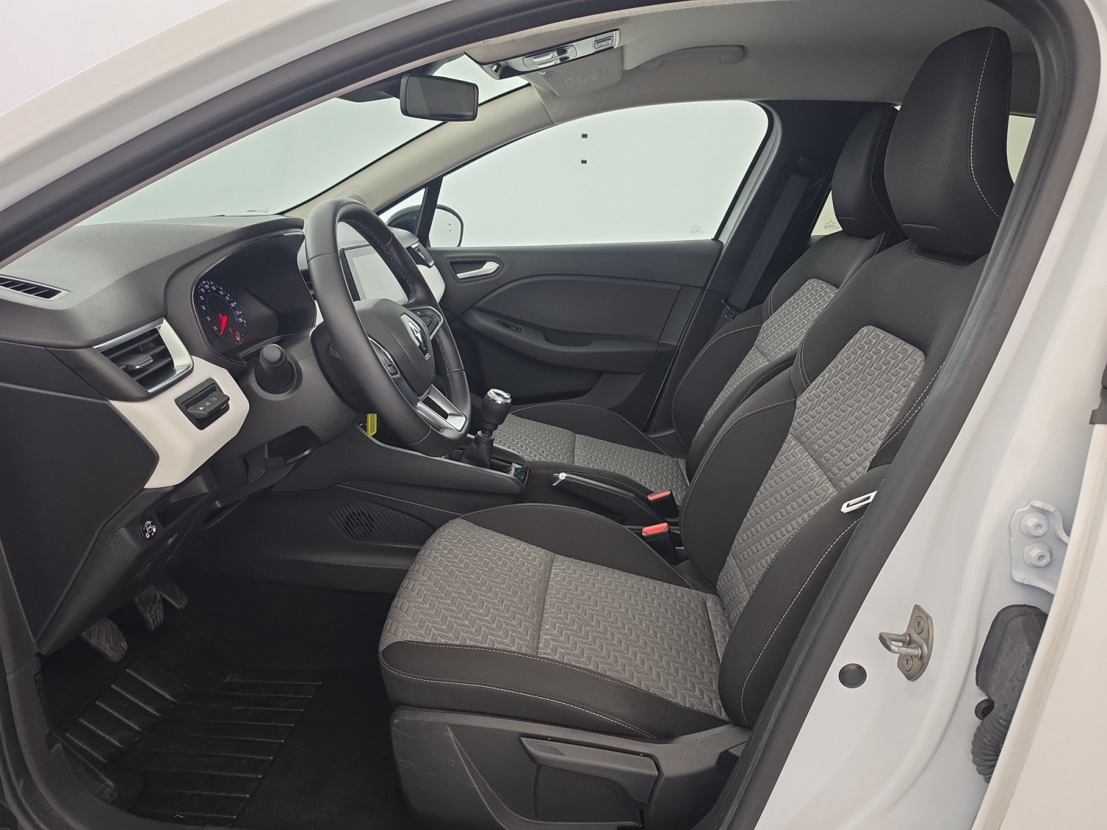 Vente en ligne Renault Clio 5 Clio TCe 100 GPL au prix de 13 990 €
