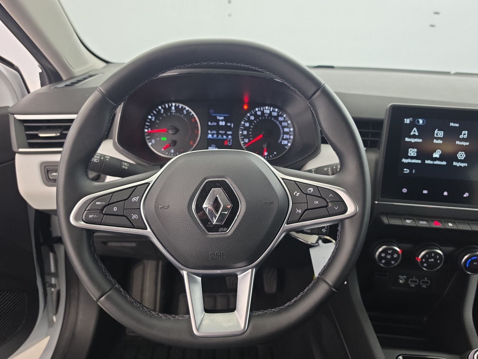 Vente en ligne Renault Clio 5 Clio TCe 100 GPL au prix de 13 990 €