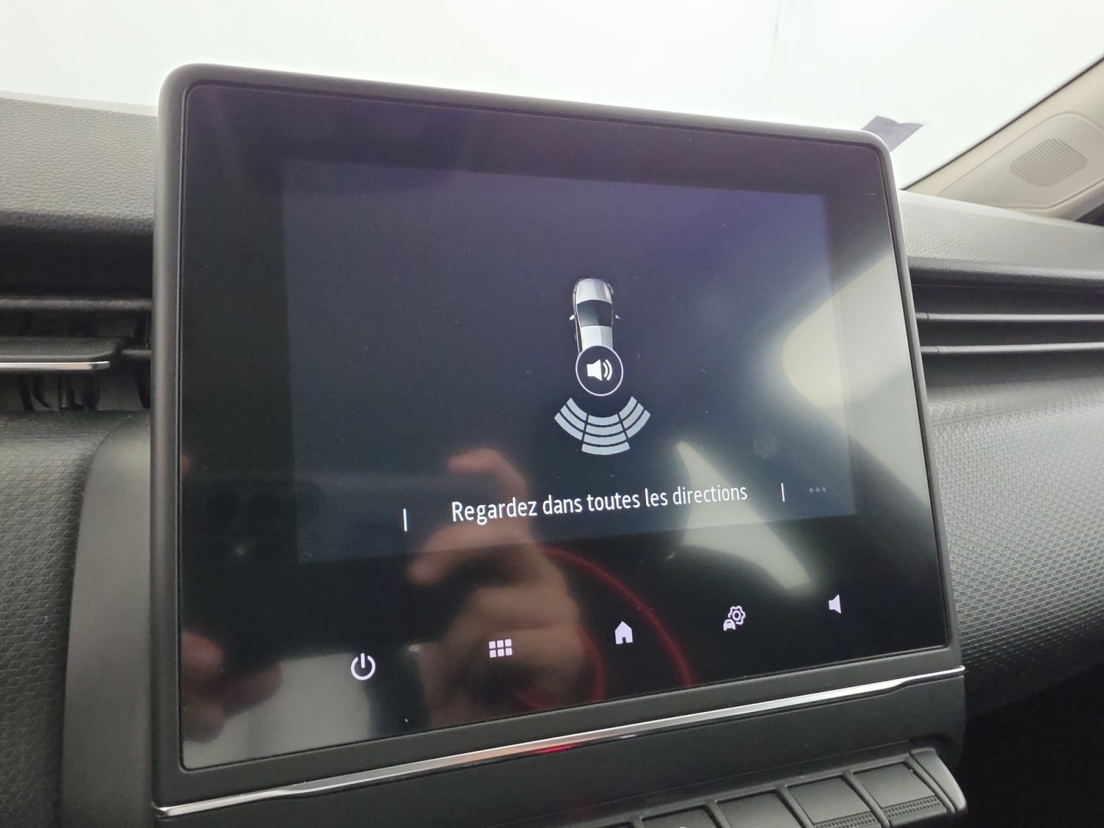 Vente en ligne Renault Clio 5 Clio E-Tech 140 - 21 au prix de 12 990 €