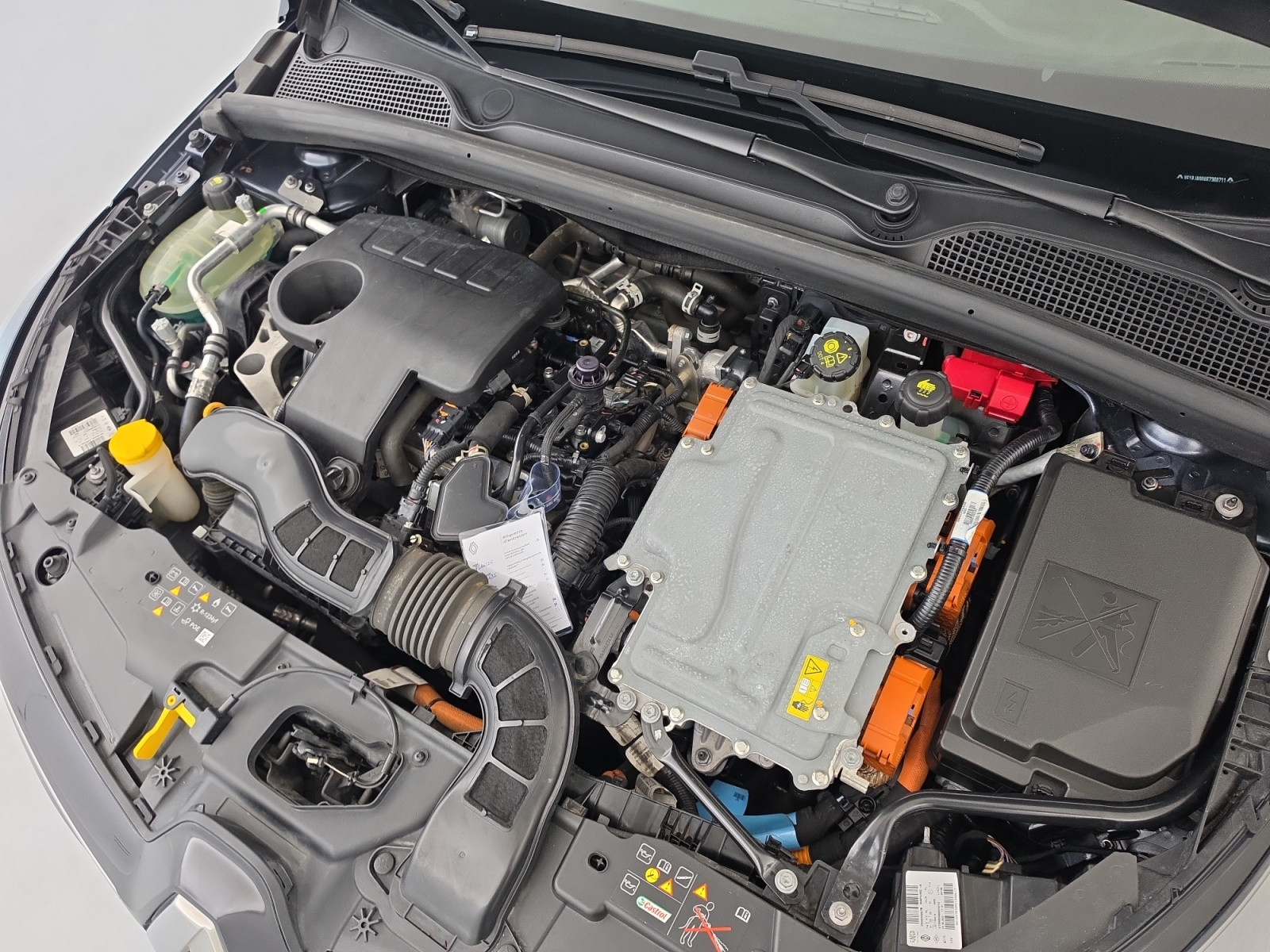 Vente en ligne Renault Clio 5 Clio E-Tech 140 - 21 au prix de 12 990 €