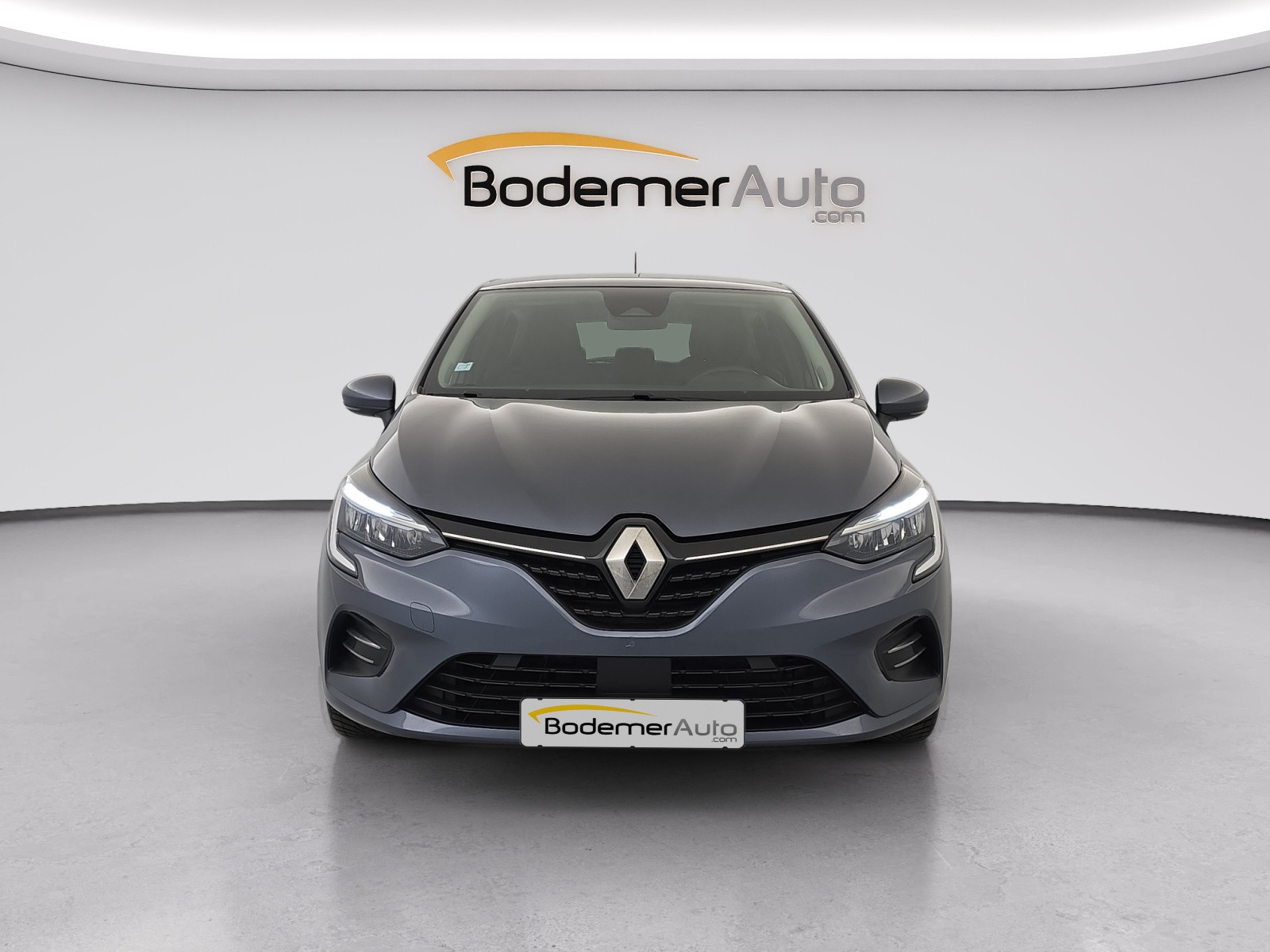 Vente en ligne Renault Clio 5 Clio E-Tech 140 - 21 au prix de 12 990 €