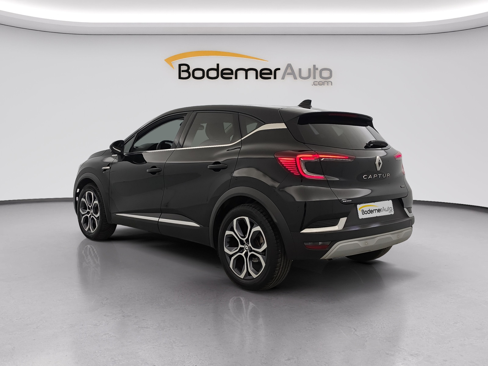 Vente en ligne Renault Captur  E-Tech full hybrid 145 au prix de 19 790 €