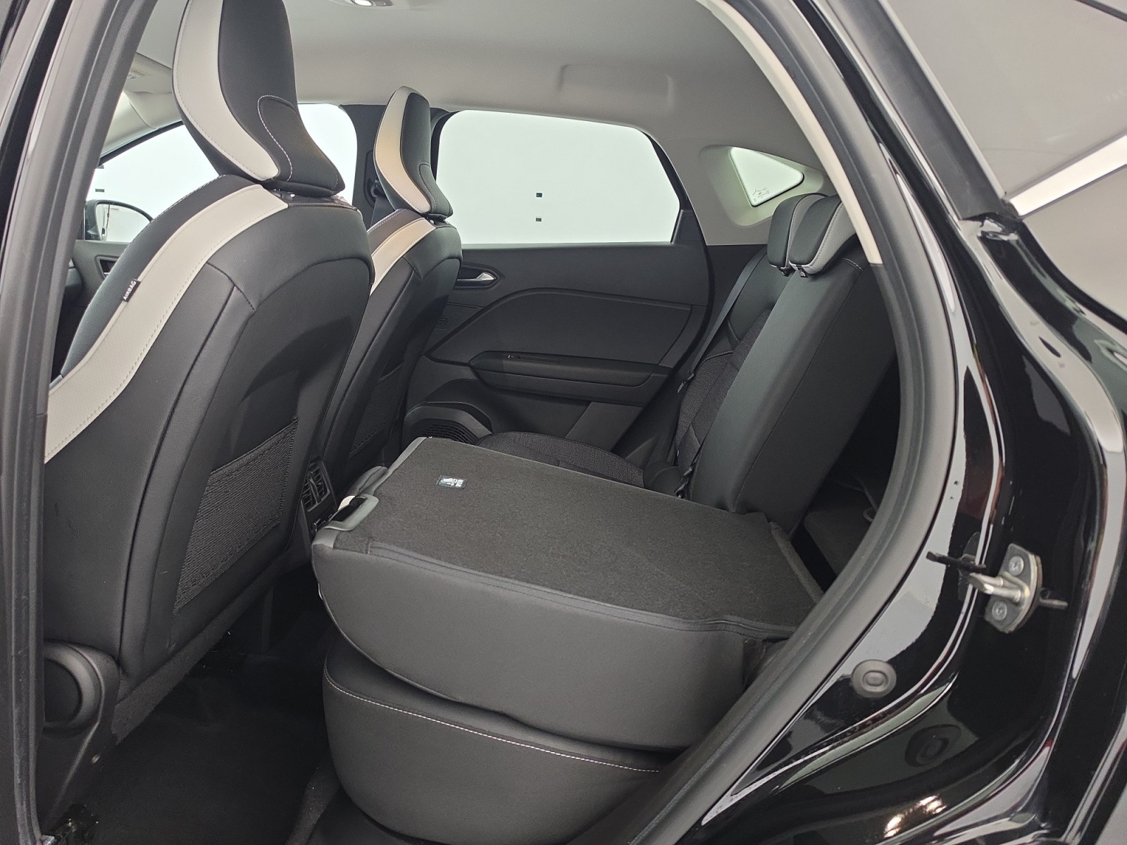 Vente en ligne Renault Captur  E-Tech full hybrid 145 au prix de 19 790 €