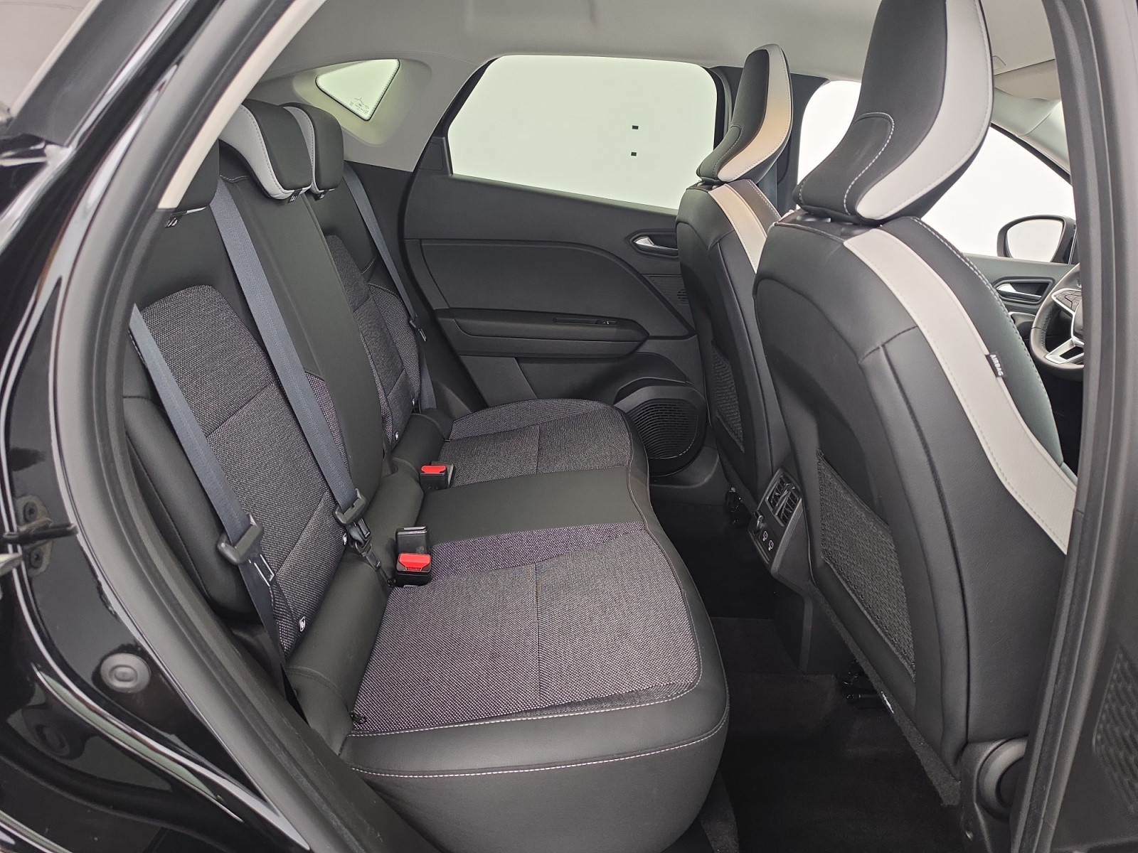 Vente en ligne Renault Captur  E-Tech full hybrid 145 au prix de 19 790 €