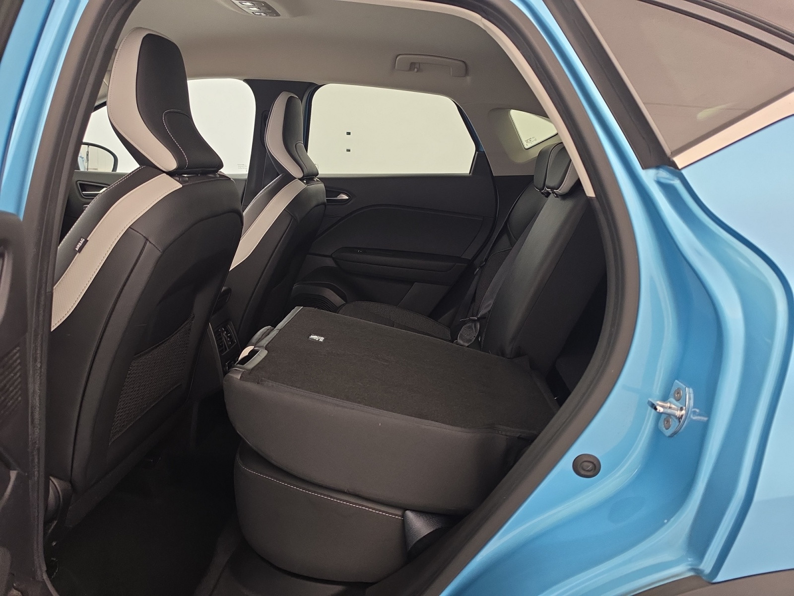 Vente en ligne Renault Captur  TCe 90 - 21 au prix de 15 790 €