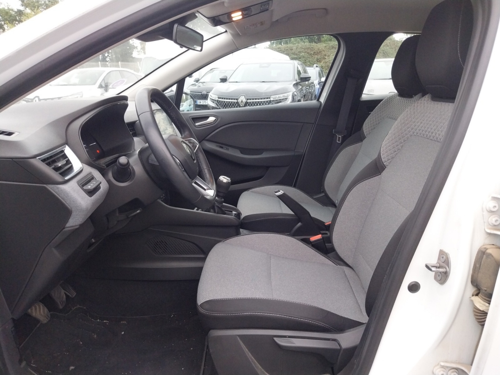 Vente en ligne Renault Clio 5 Clio TCe 90 au prix de 14 490 €