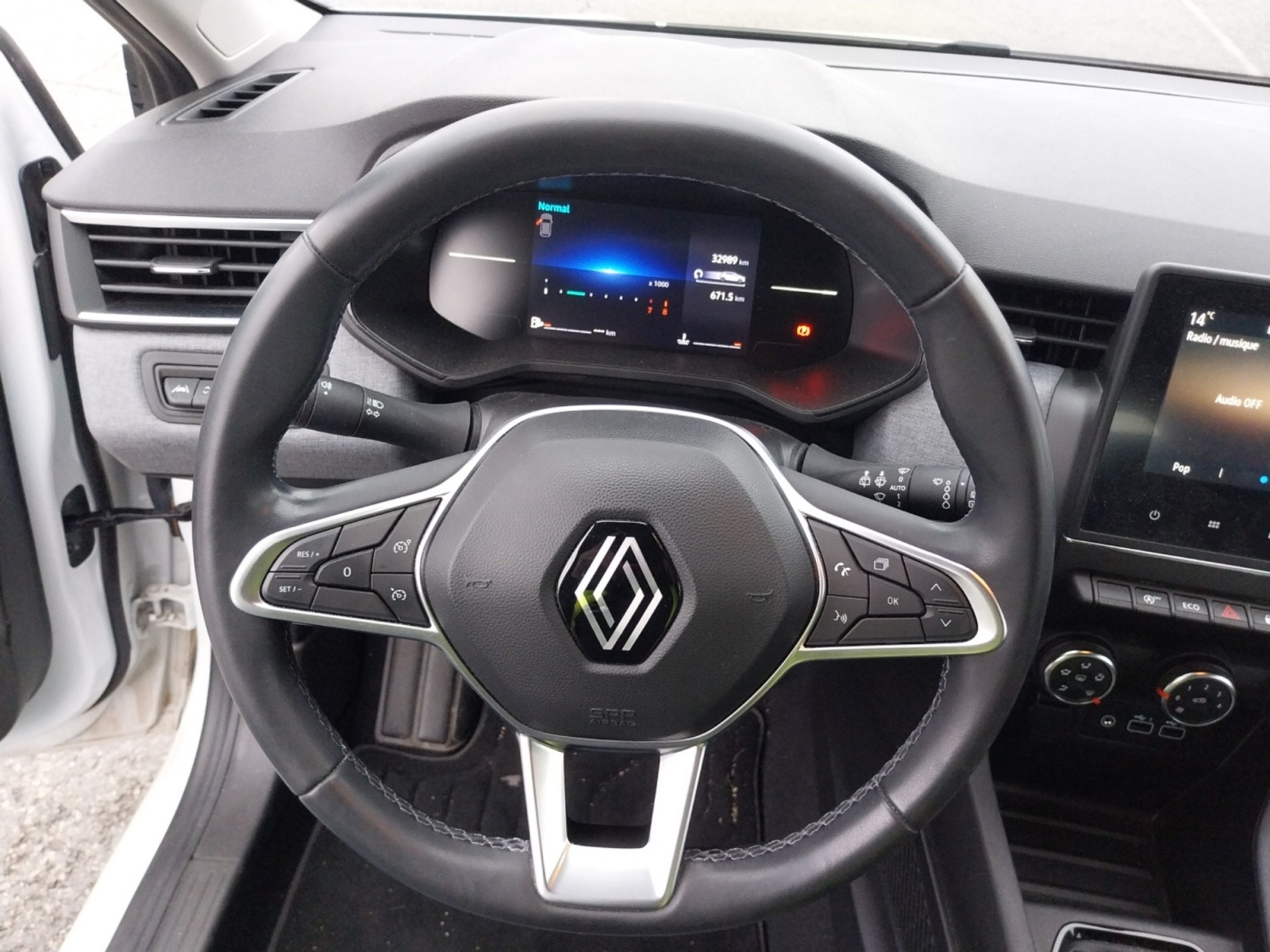 Vente en ligne Renault Clio 5 Clio TCe 90 au prix de 14 490 €