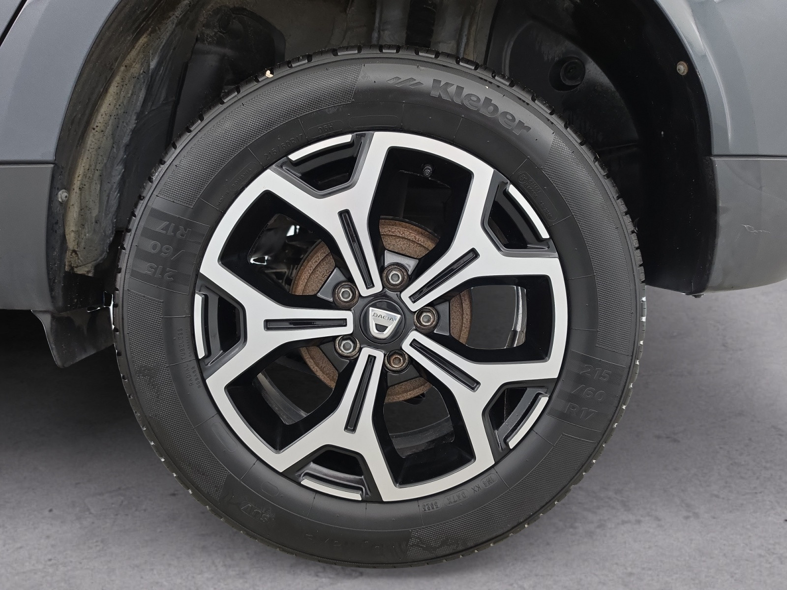 Vente en ligne Dacia Duster  TCe 130 FAP 4x2 au prix de 15 990 €
