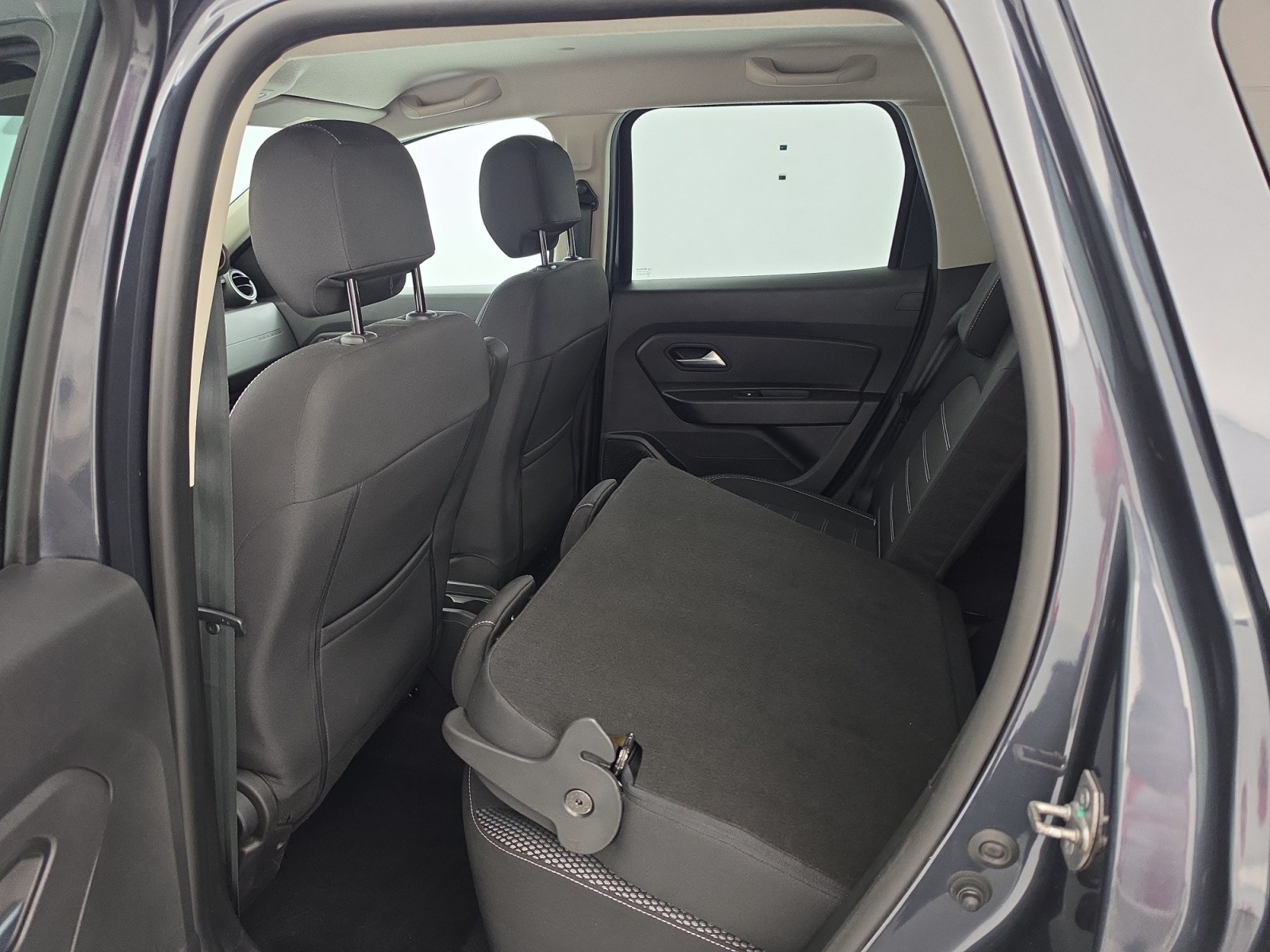 Vente en ligne Dacia Duster  TCe 130 FAP 4x2 au prix de 15 990 €