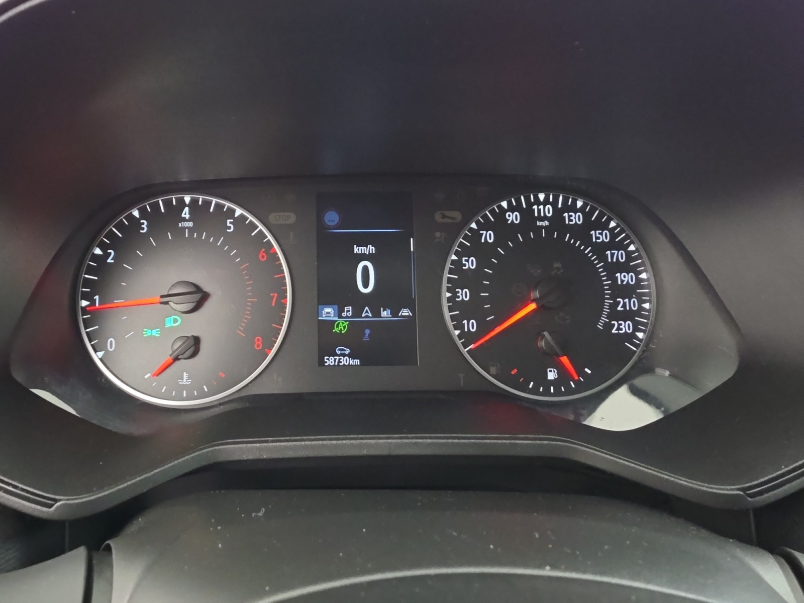 Vente en ligne Renault Clio 5 Clio TCe 100 GPL - 21N au prix de 13 490 €