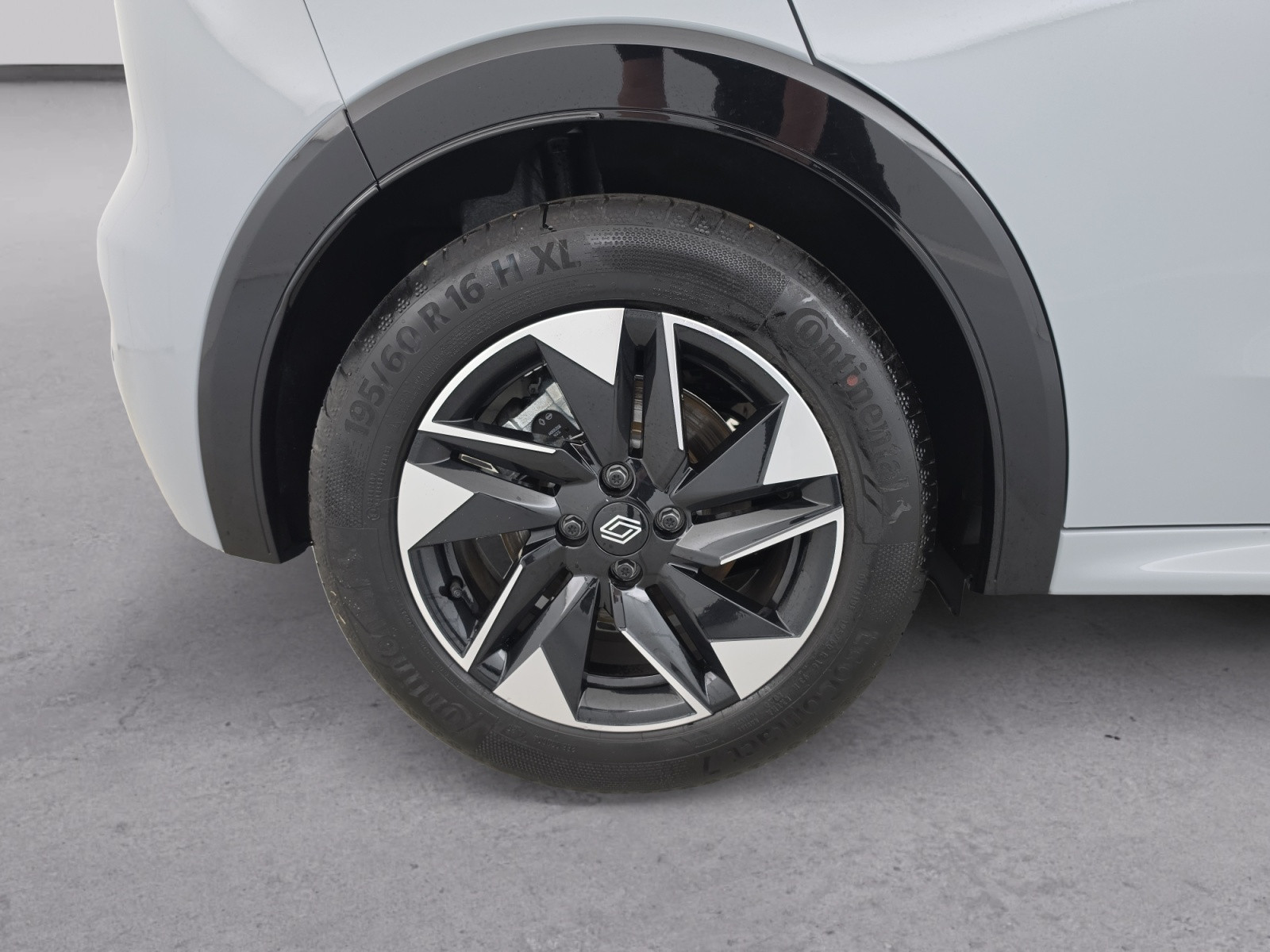 Vente en ligne Renault Clio 6 Clio TCe 115 ch au prix de 21 490 €