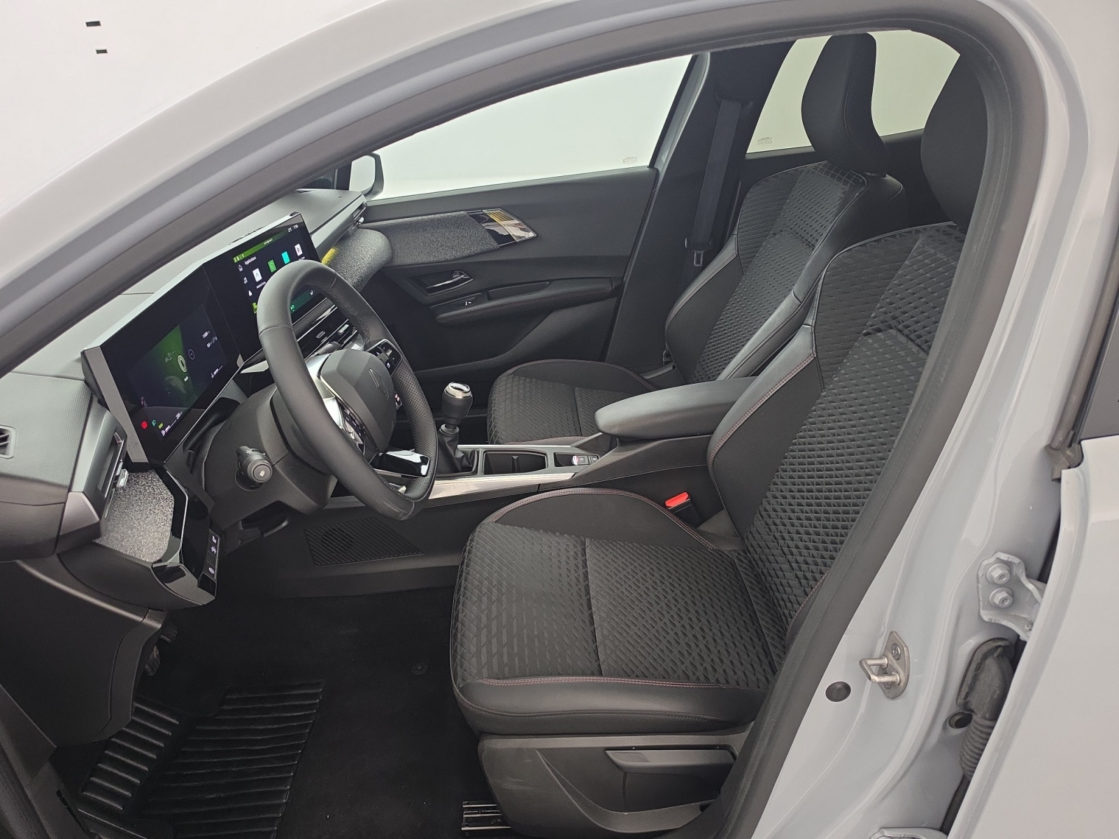 Vente en ligne Renault Clio 6 Clio TCe 115 ch au prix de 21 490 €