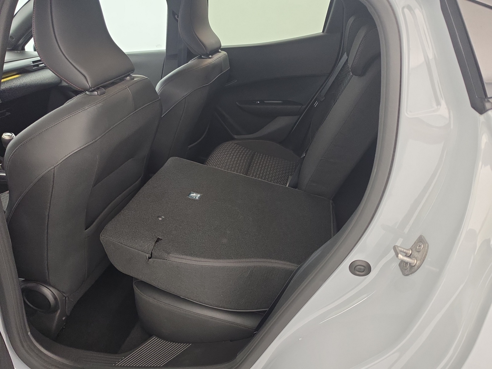Vente en ligne Renault Clio 6 Clio TCe 115 ch au prix de 21 490 €