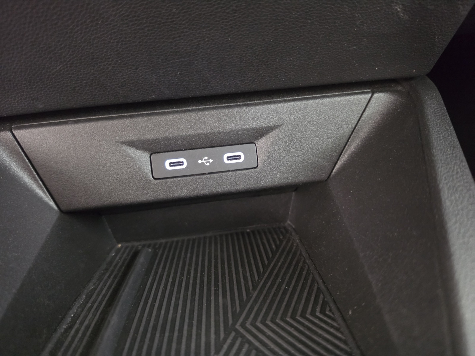 Vente en ligne Renault Clio 6 Clio TCe 115 ch au prix de 21 490 €