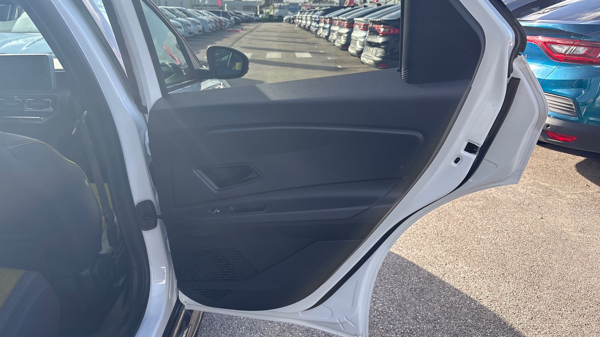 Vente en ligne Renault R5 E-Tech  150 ch autonomie confort au prix de 27 990 €