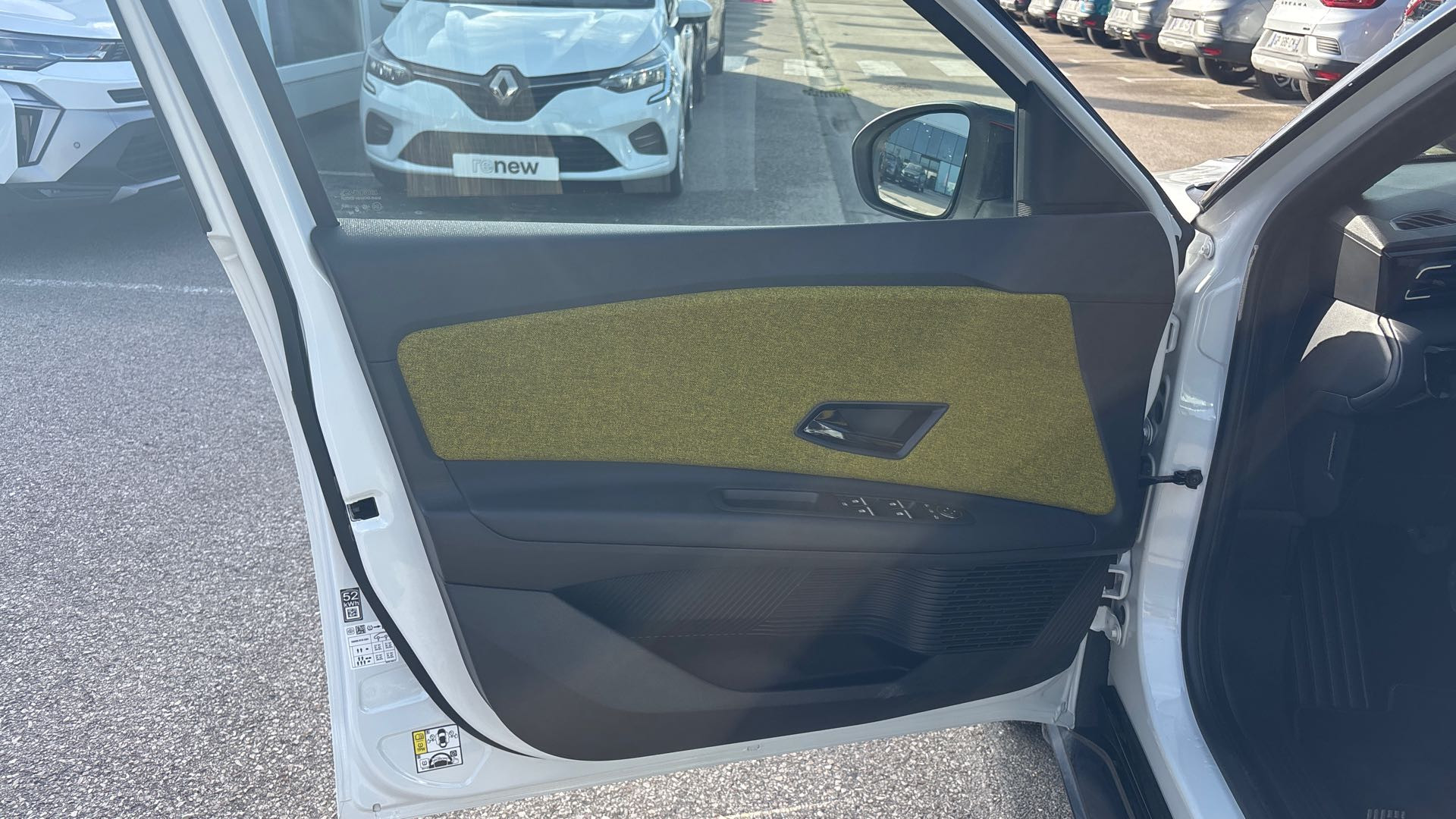 Vente en ligne Renault R5 E-Tech  150 ch autonomie confort au prix de 27 990 €