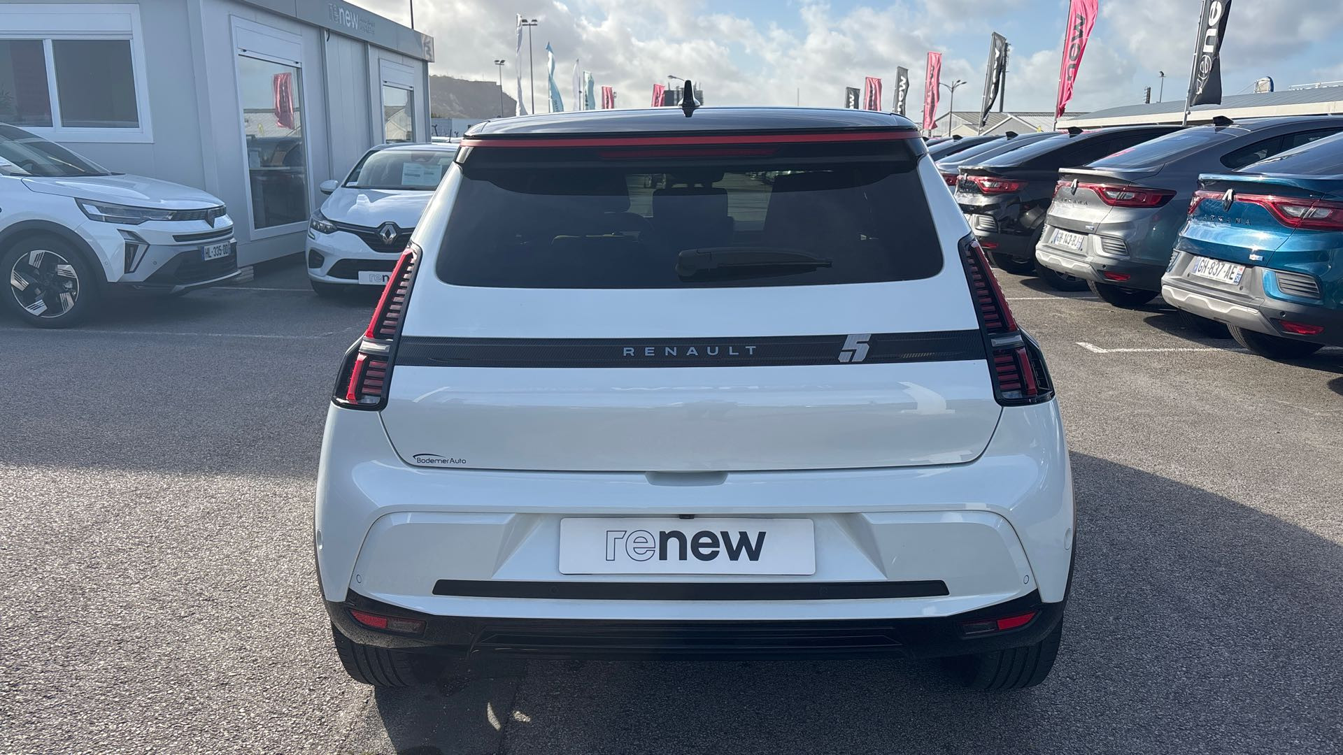 Vente en ligne Renault R5 E-Tech  150 ch autonomie confort au prix de 27 990 €