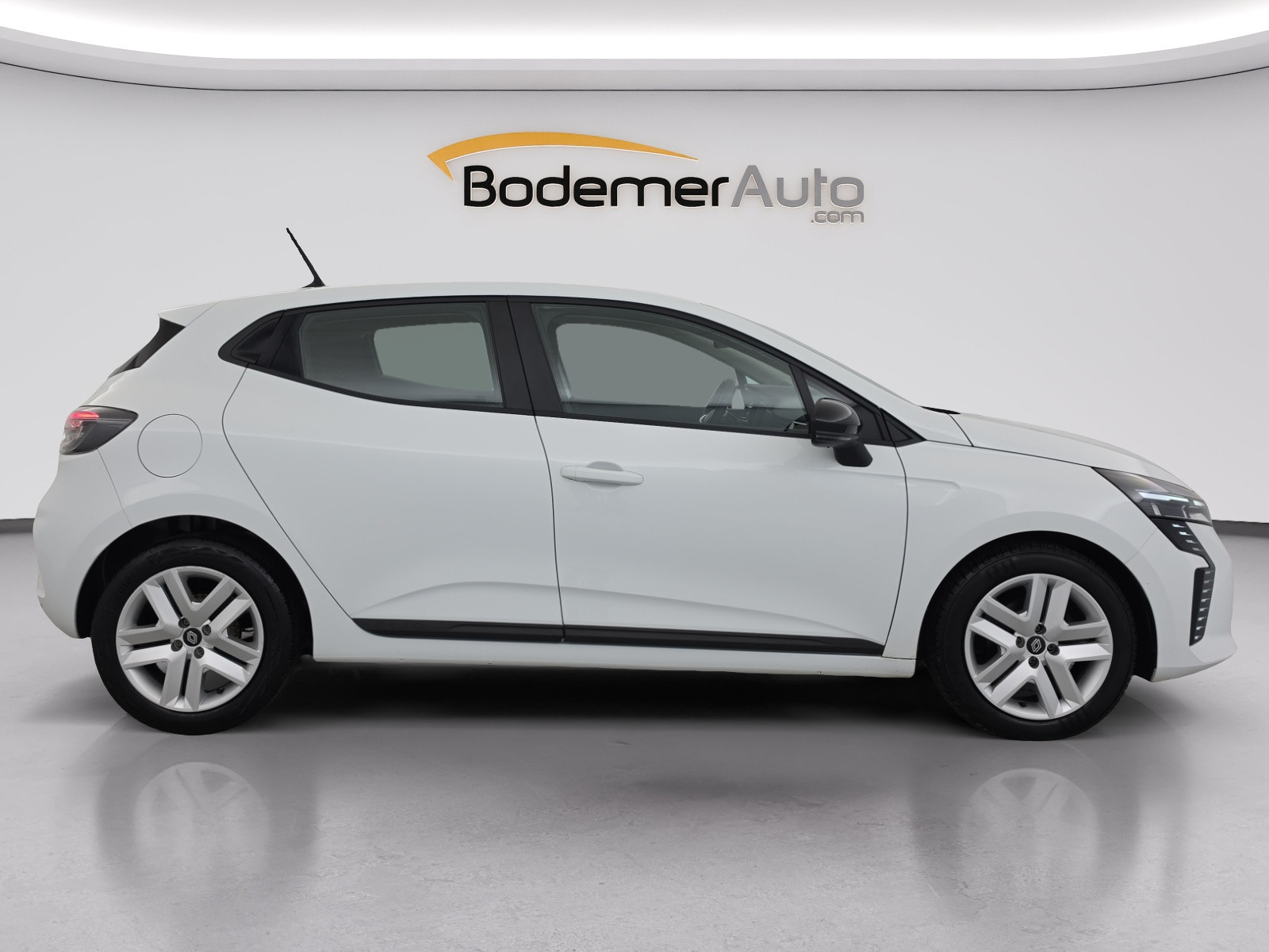 Vente en ligne Renault Clio 5 Clio TCe 90 au prix de 14 490 €