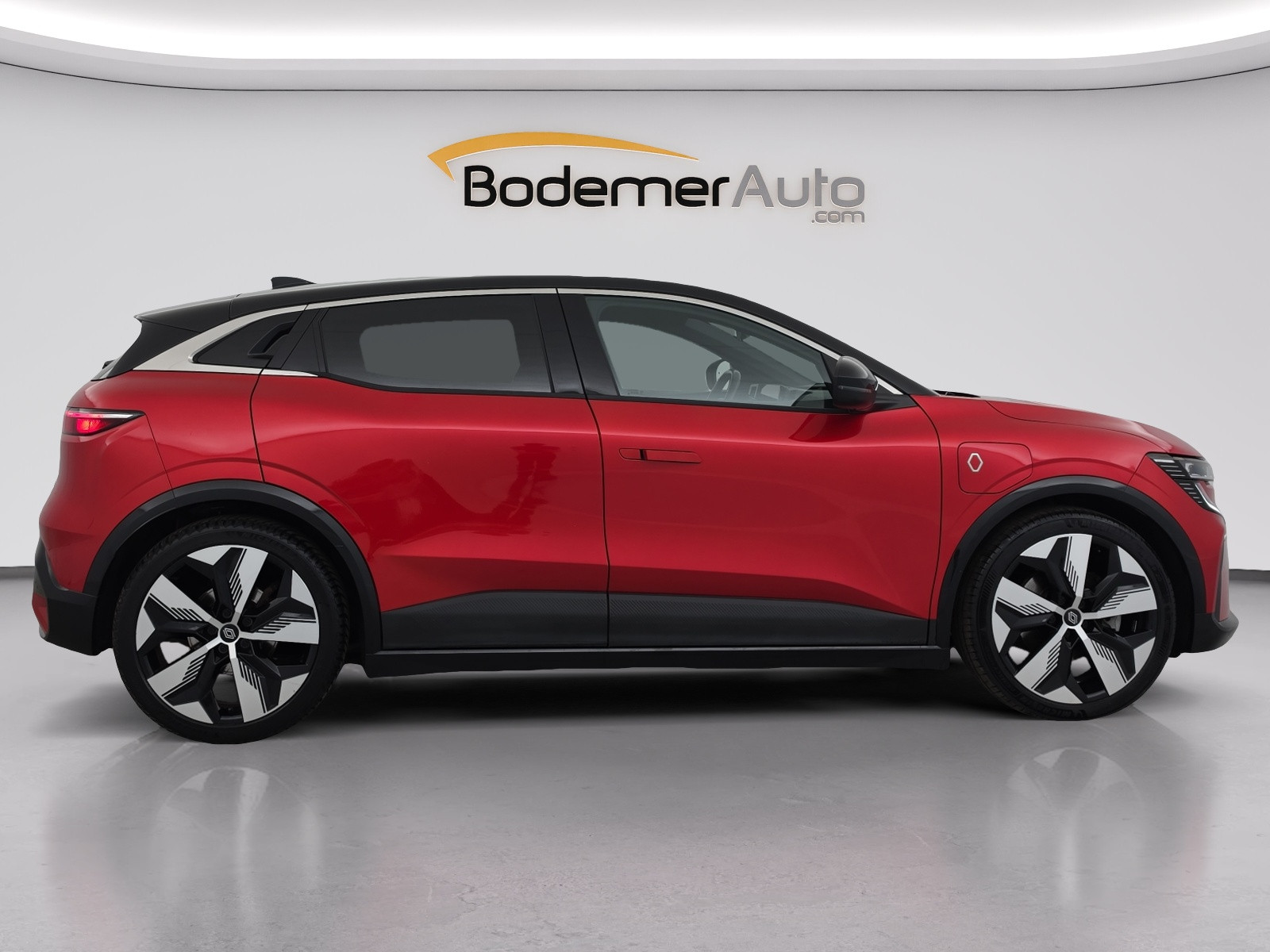 Vente en ligne Renault Megane E-Tech  EV60 220 ch super charge au prix de 24 290 €