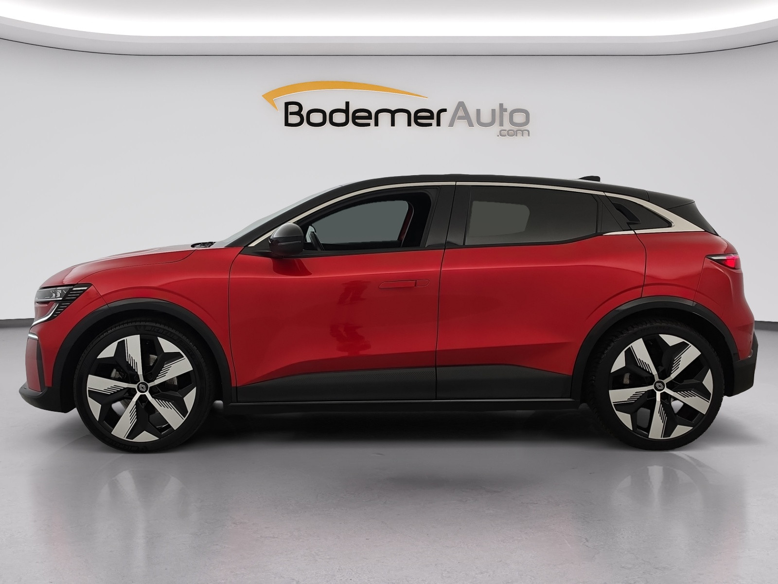 Vente en ligne Renault Megane E-Tech  EV60 220 ch super charge au prix de 24 290 €
