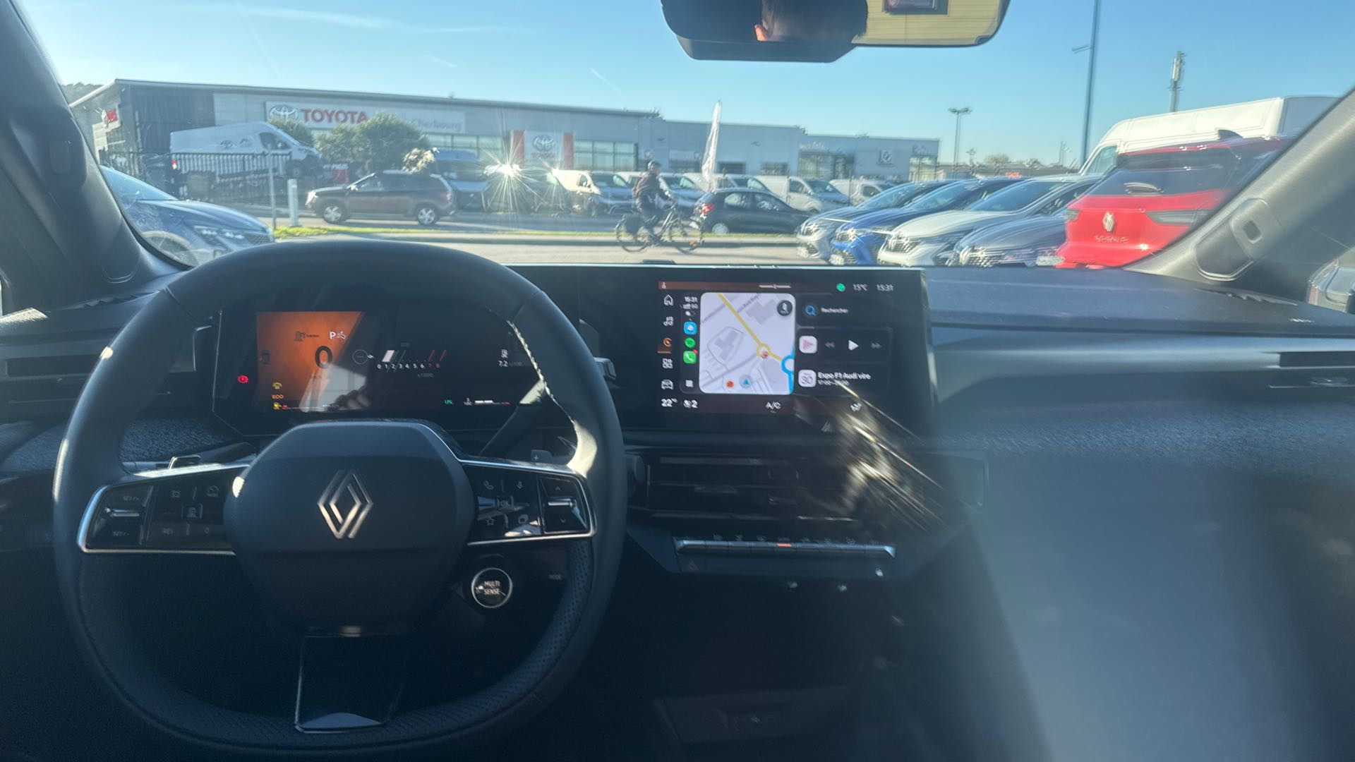 Vente en ligne Renault Clio 6 Clio Eco-G 120 ch EDC au prix de 23 900 €