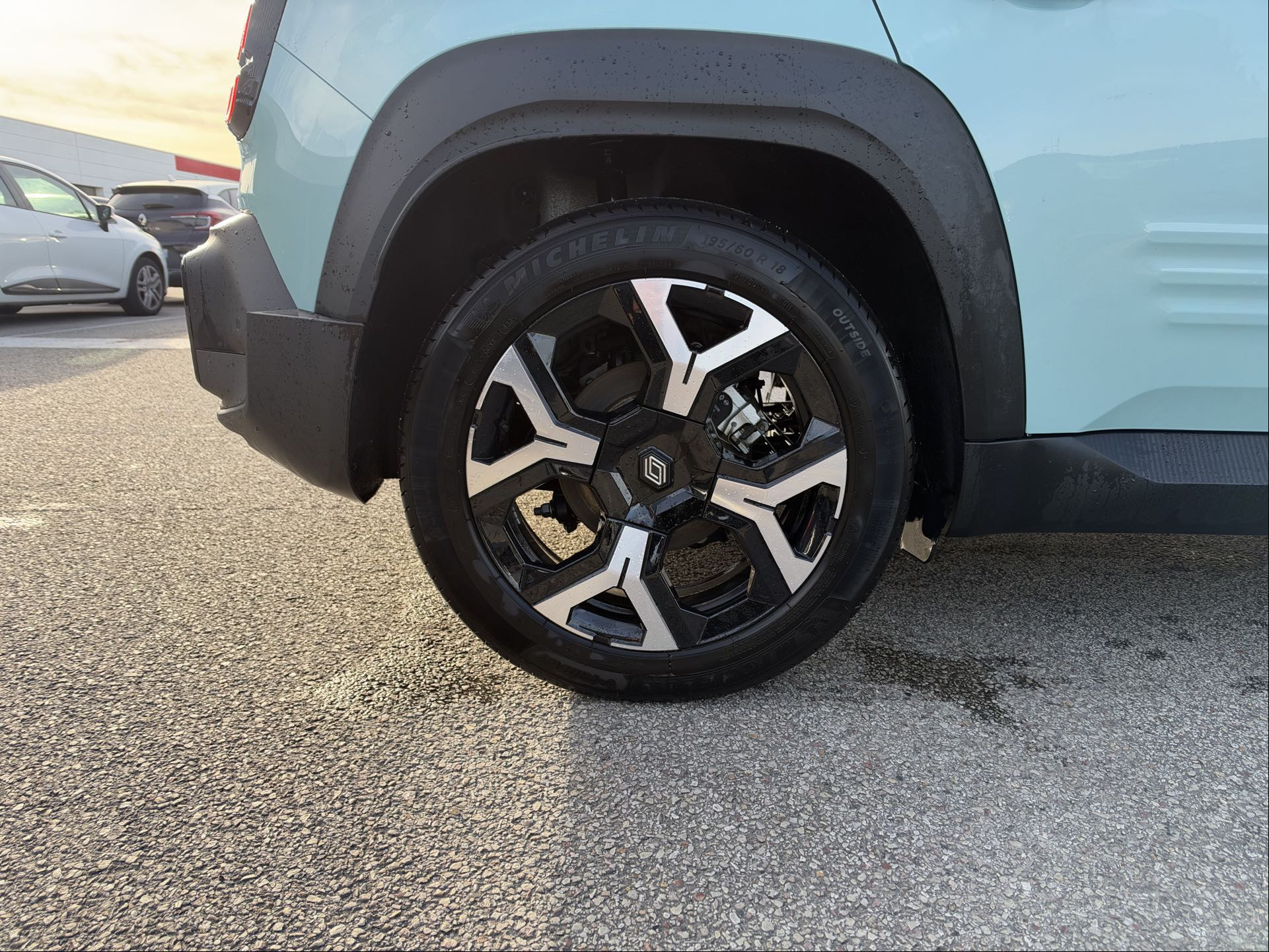 Vente en ligne Renault R4 E-Tech  150 ch autonomie confort au prix de 34 490 €