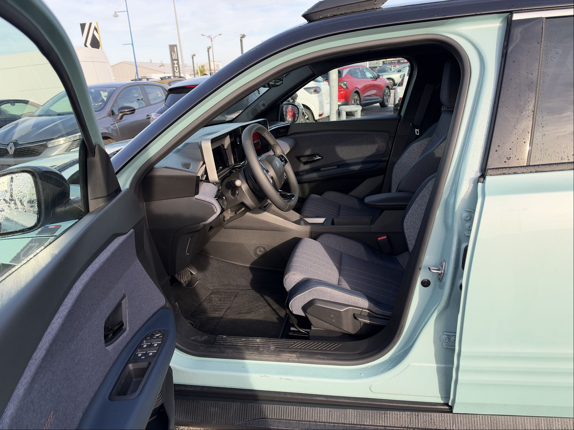 Vente en ligne Renault R4 E-Tech  150 ch autonomie confort au prix de 34 490 €