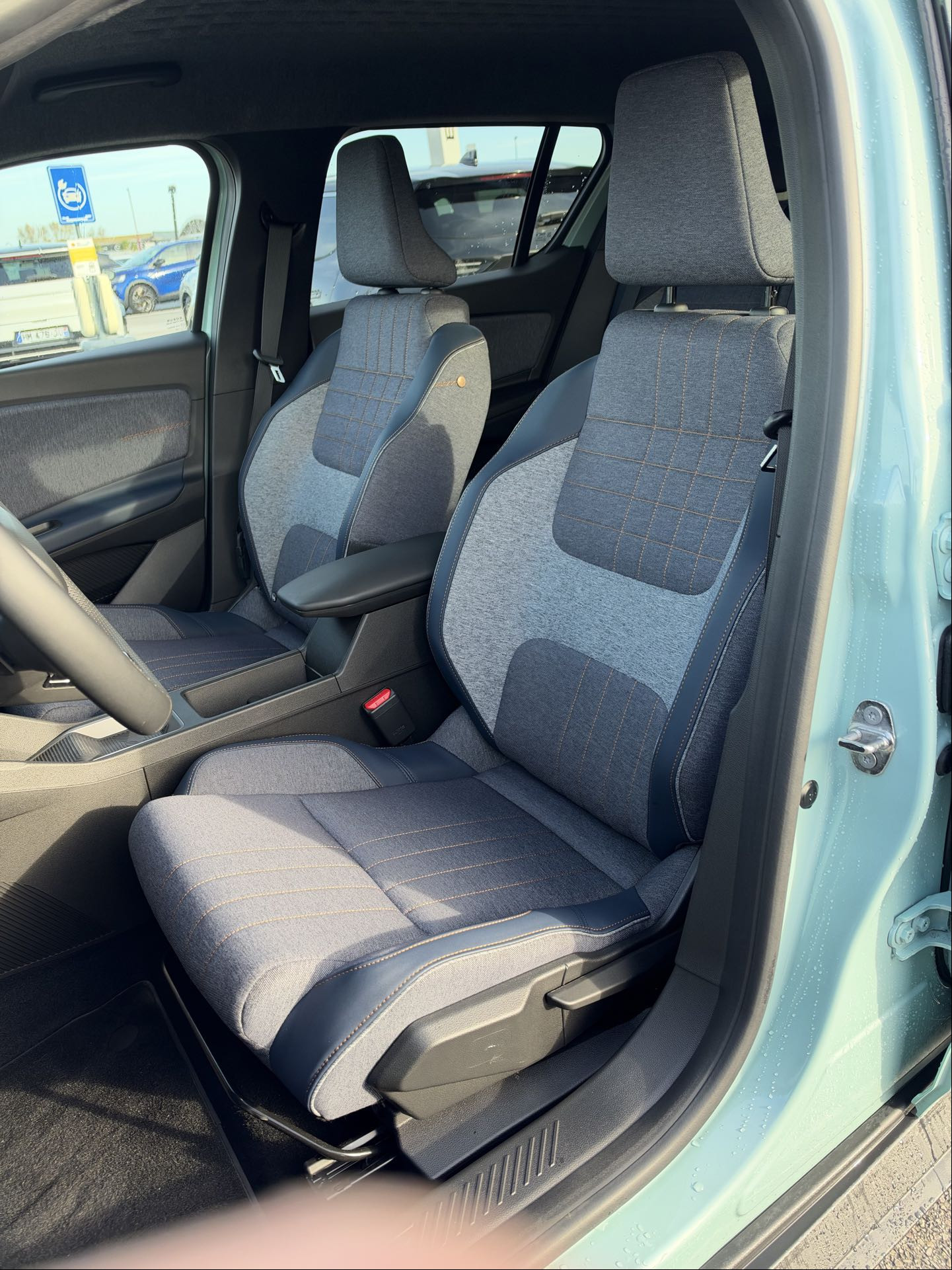 Vente en ligne Renault R4 E-Tech  150 ch autonomie confort au prix de 34 490 €
