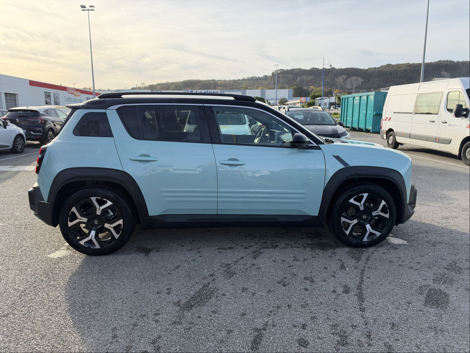 Vente en ligne Renault R4 E-Tech  150 ch autonomie confort au prix de 34 490 €
