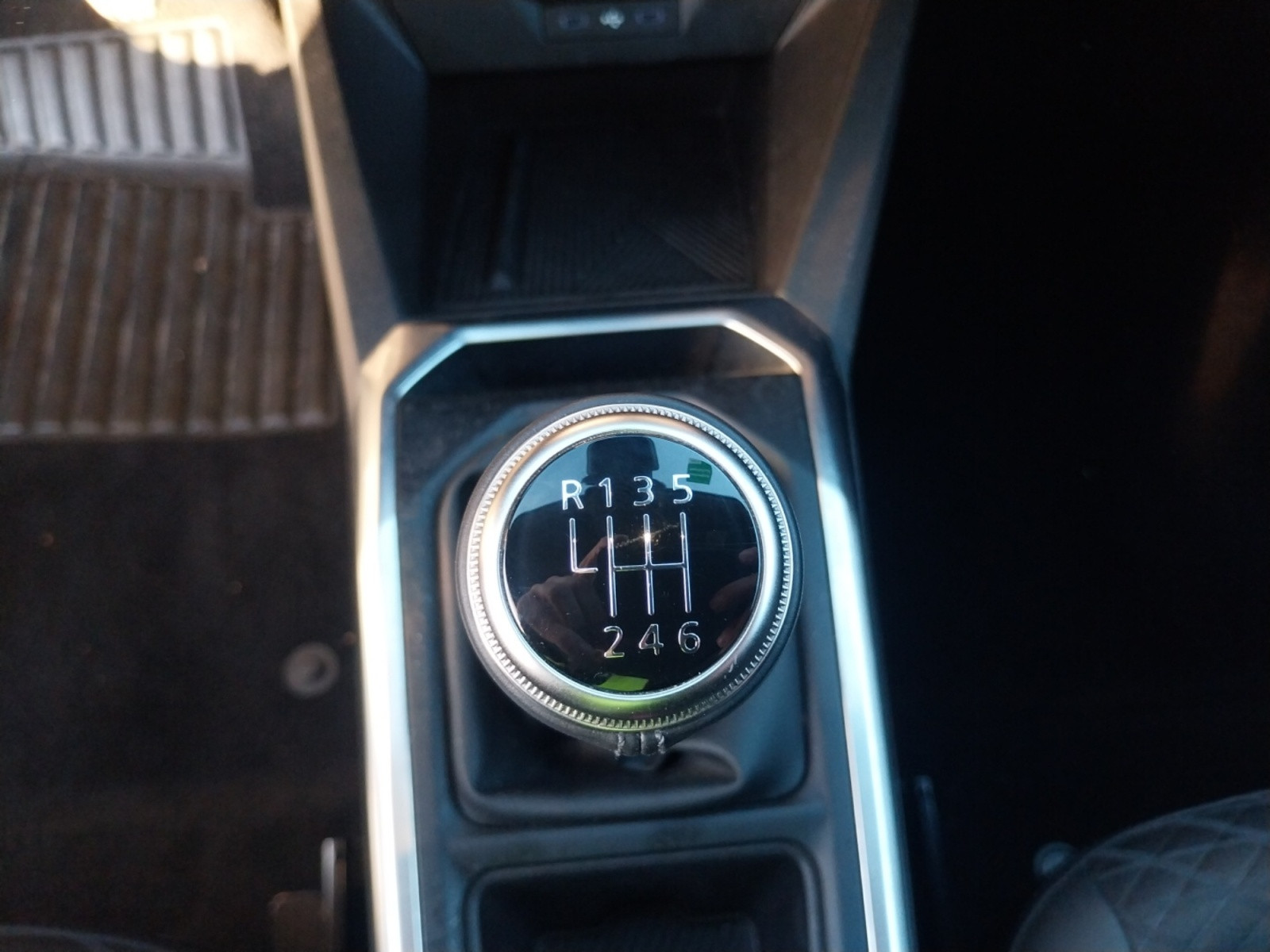 Vente en ligne Renault Clio 6 Clio TCe 115 ch au prix de 21 490 €