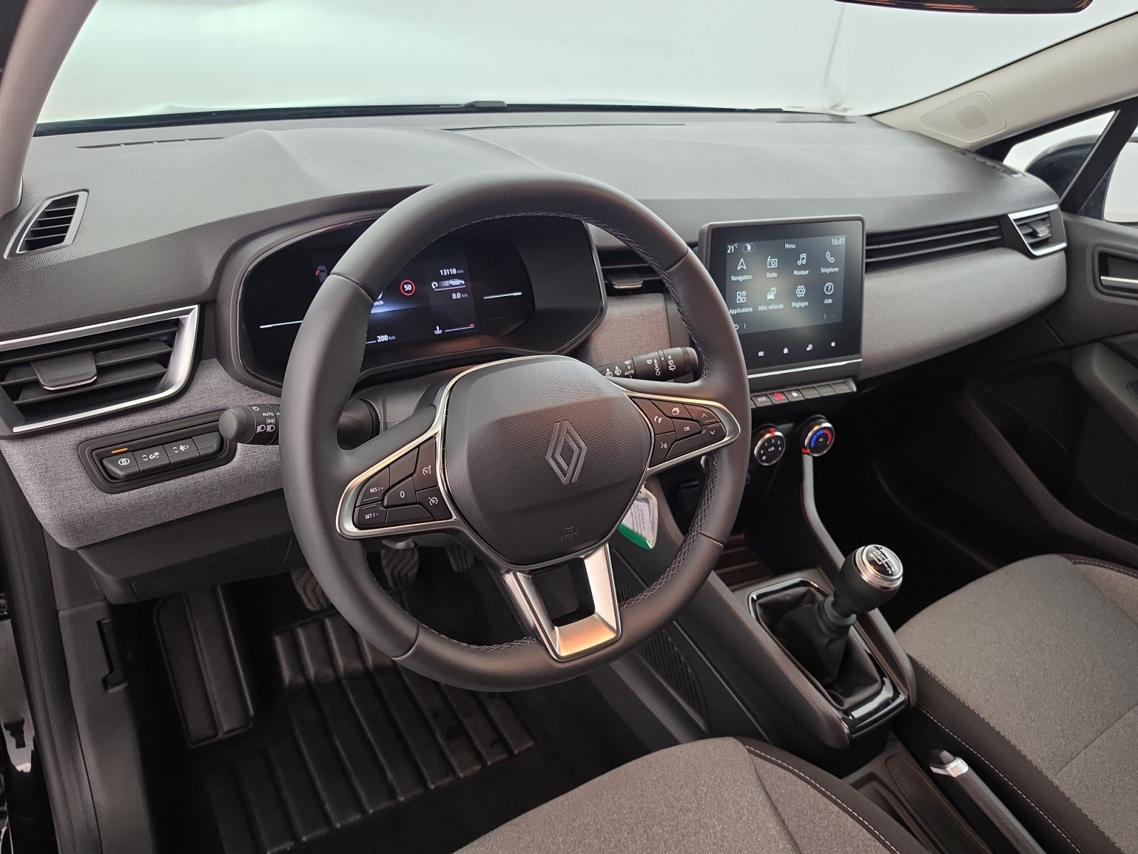 Vente en ligne Renault Clio 5 Clio Blue dCi 100 ch GSR2 au prix de 16 990 €