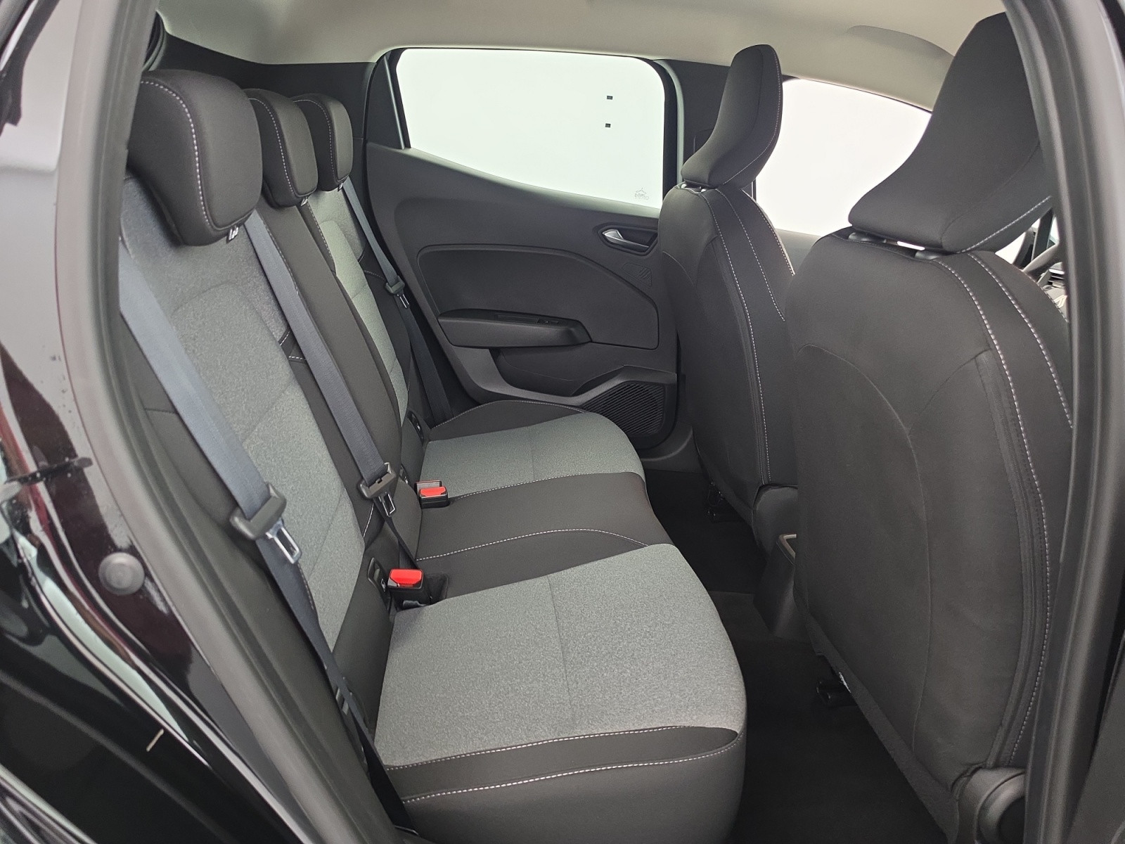 Vente en ligne Renault Clio 5 Clio Blue dCi 100 ch GSR2 au prix de 16 990 €