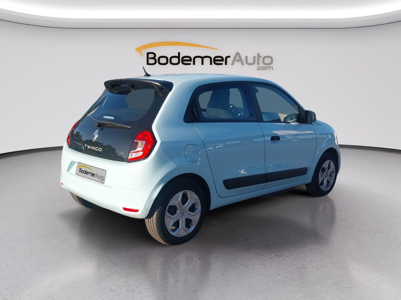 Vente en ligne Renault Twingo Electrique Twingo III E-Tech au prix de 13 990 €