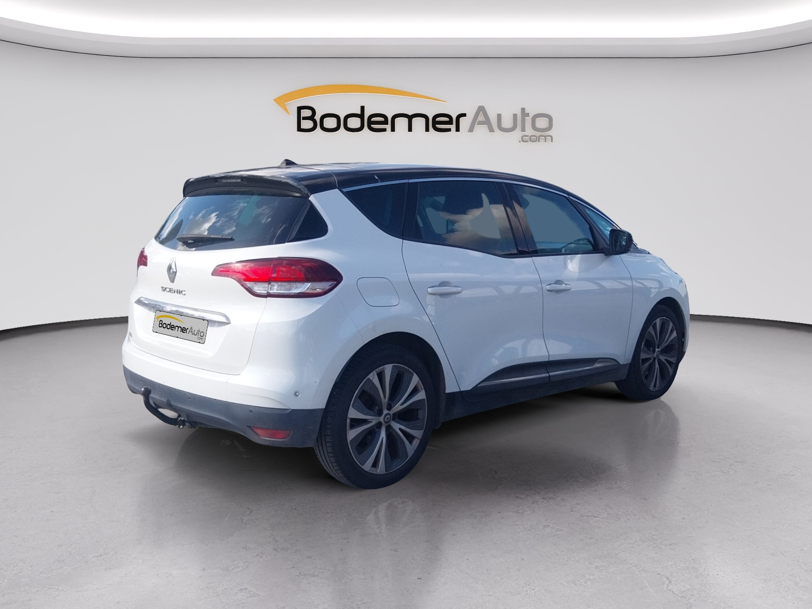 Vente en ligne Renault Scenic 4 Scenic dCi 160 Energy EDC au prix de 15 490 €